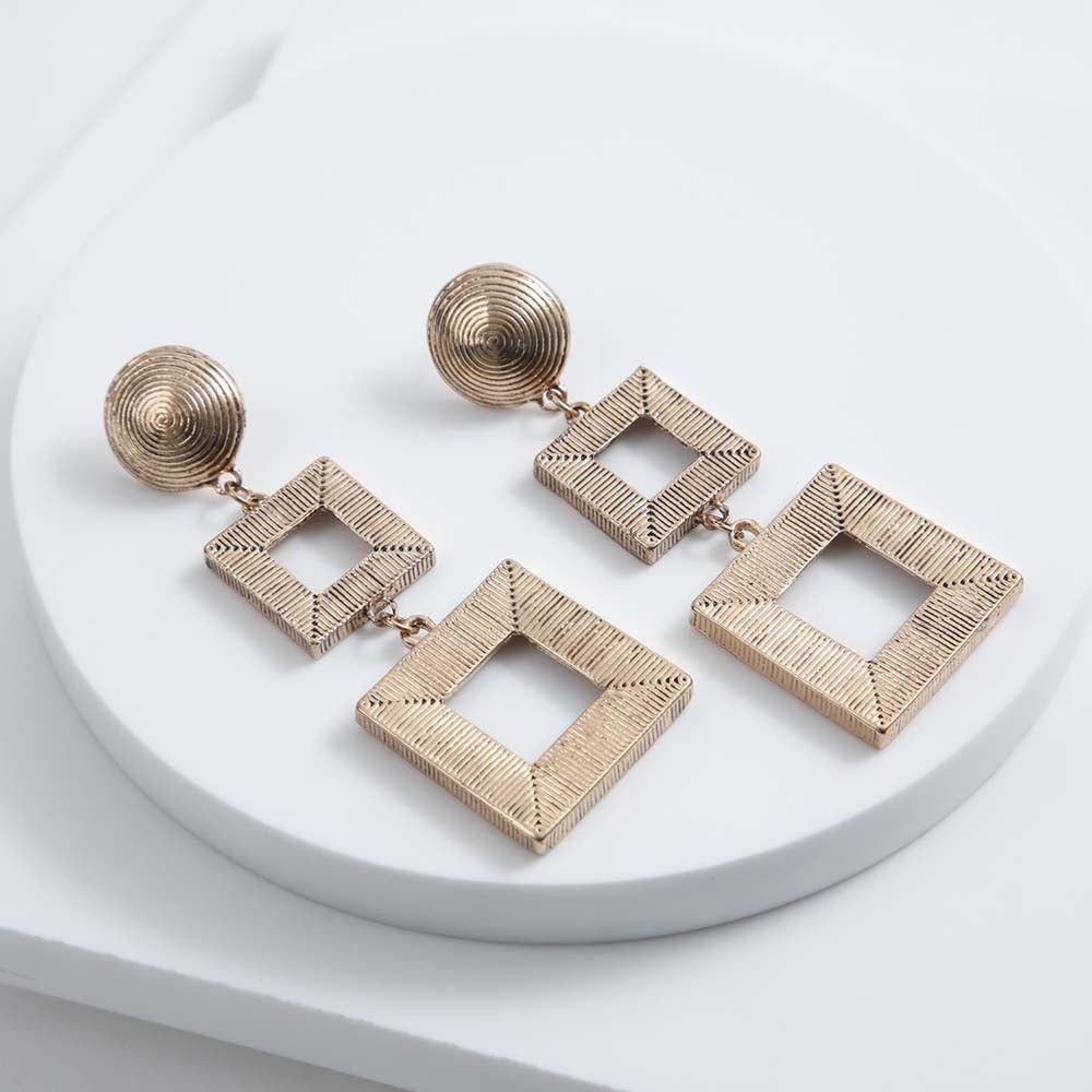 Aros Largo Cayetana Dorado i-D-0