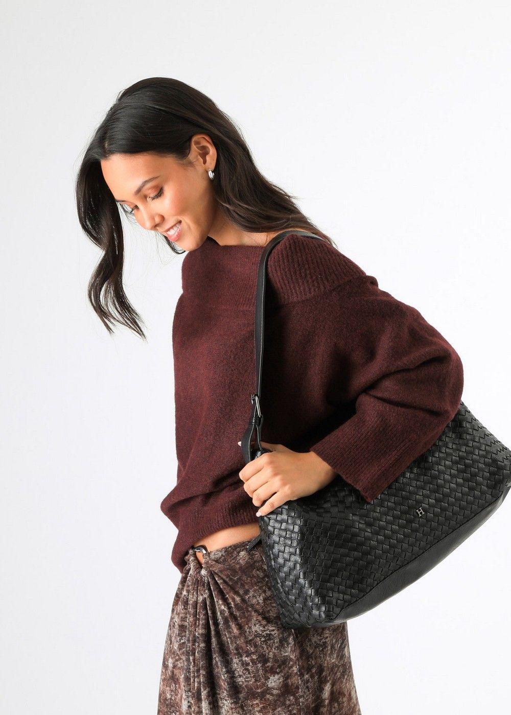 Cartera Hombro Elena Negro Humana-3