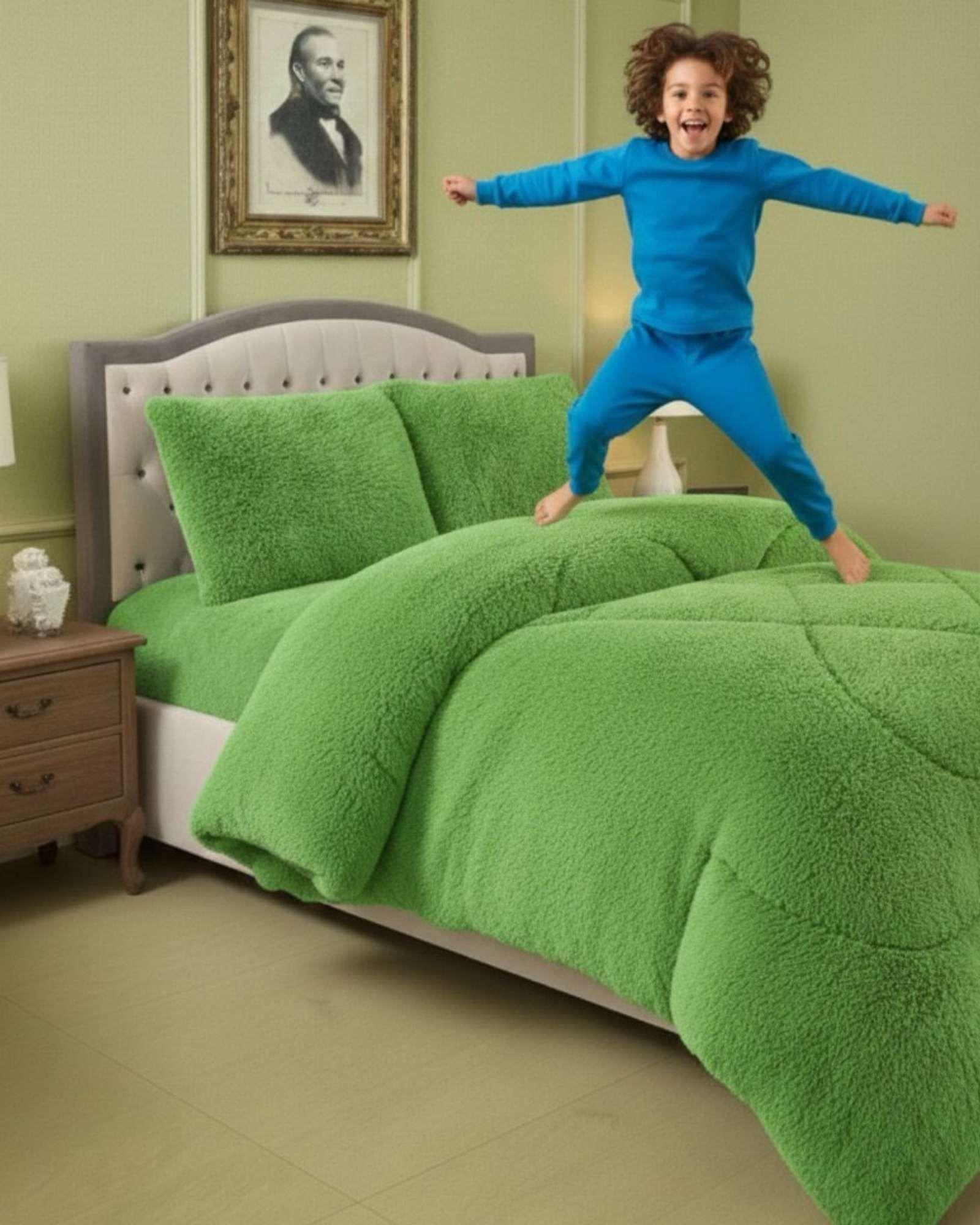 Cubrecama Otoño Invierno Chiporro Peludo Premium Plaza y media  A59-4