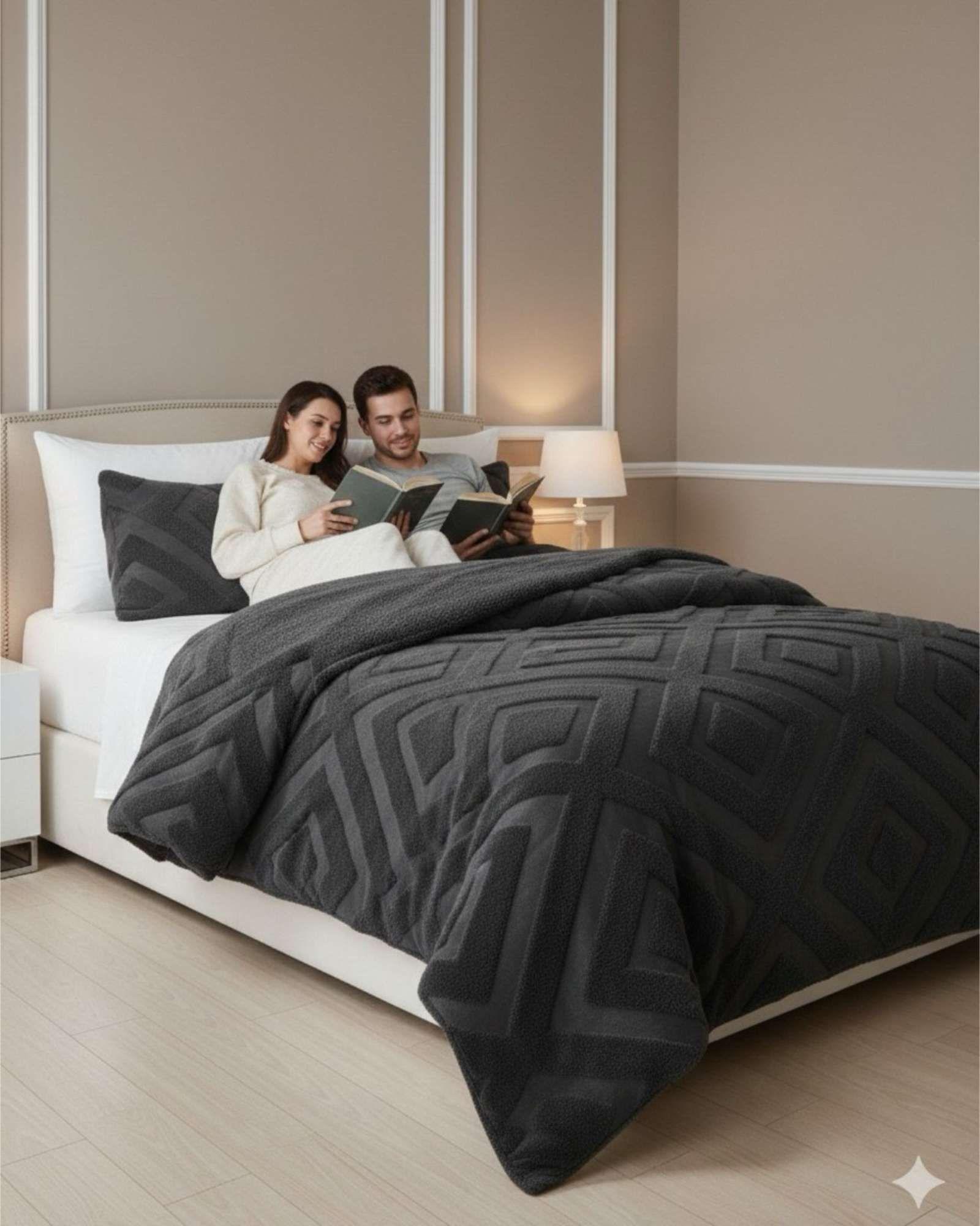 Cubrecama Chiporro Diseño Geometrico Suave y Abrigador King A51-1