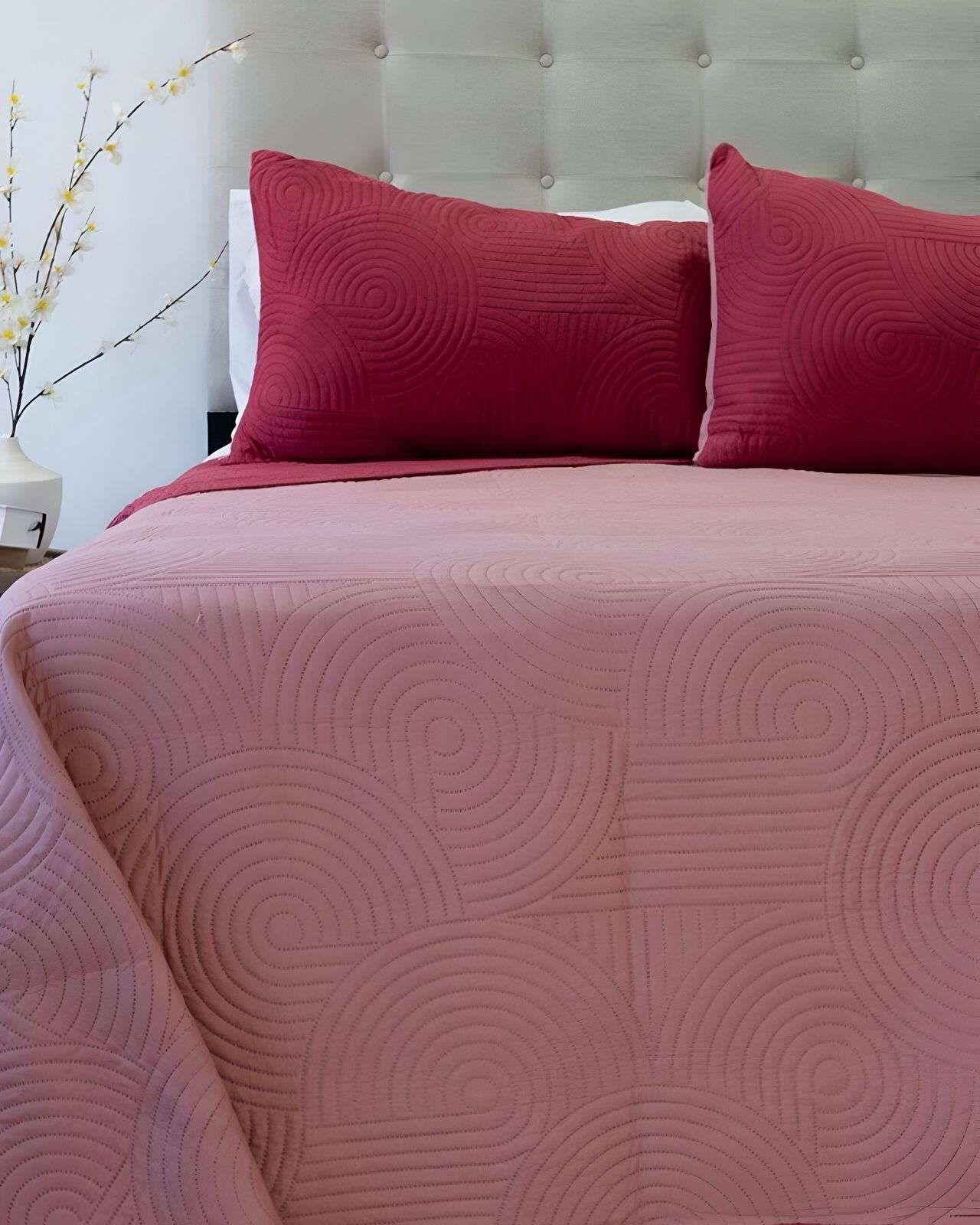 Quilt Cubrecama Bicolor 2 Plazas Doral MAS 2 ALMOHADAS DE REGALO B57-2