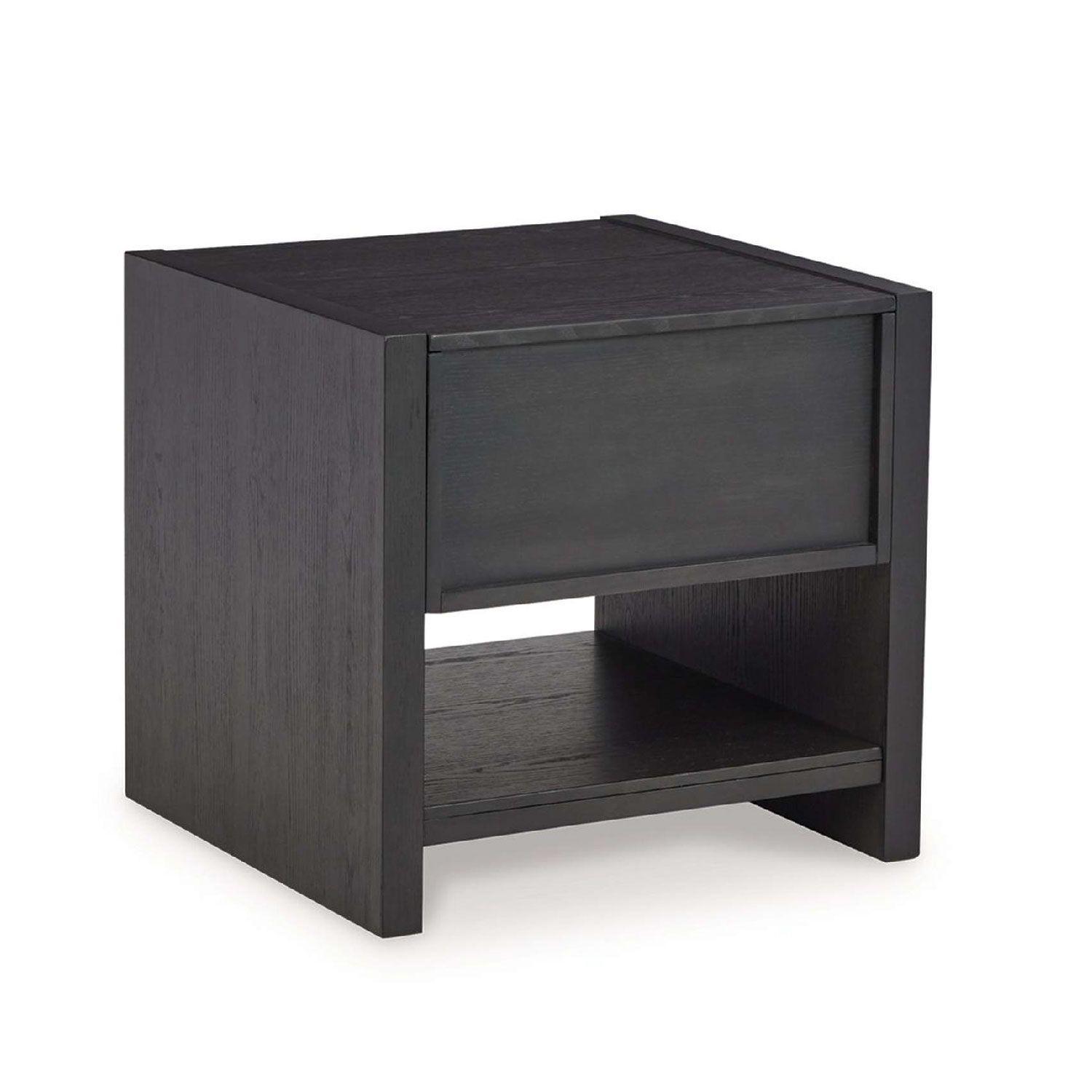 Mesa lateral Foyland-3