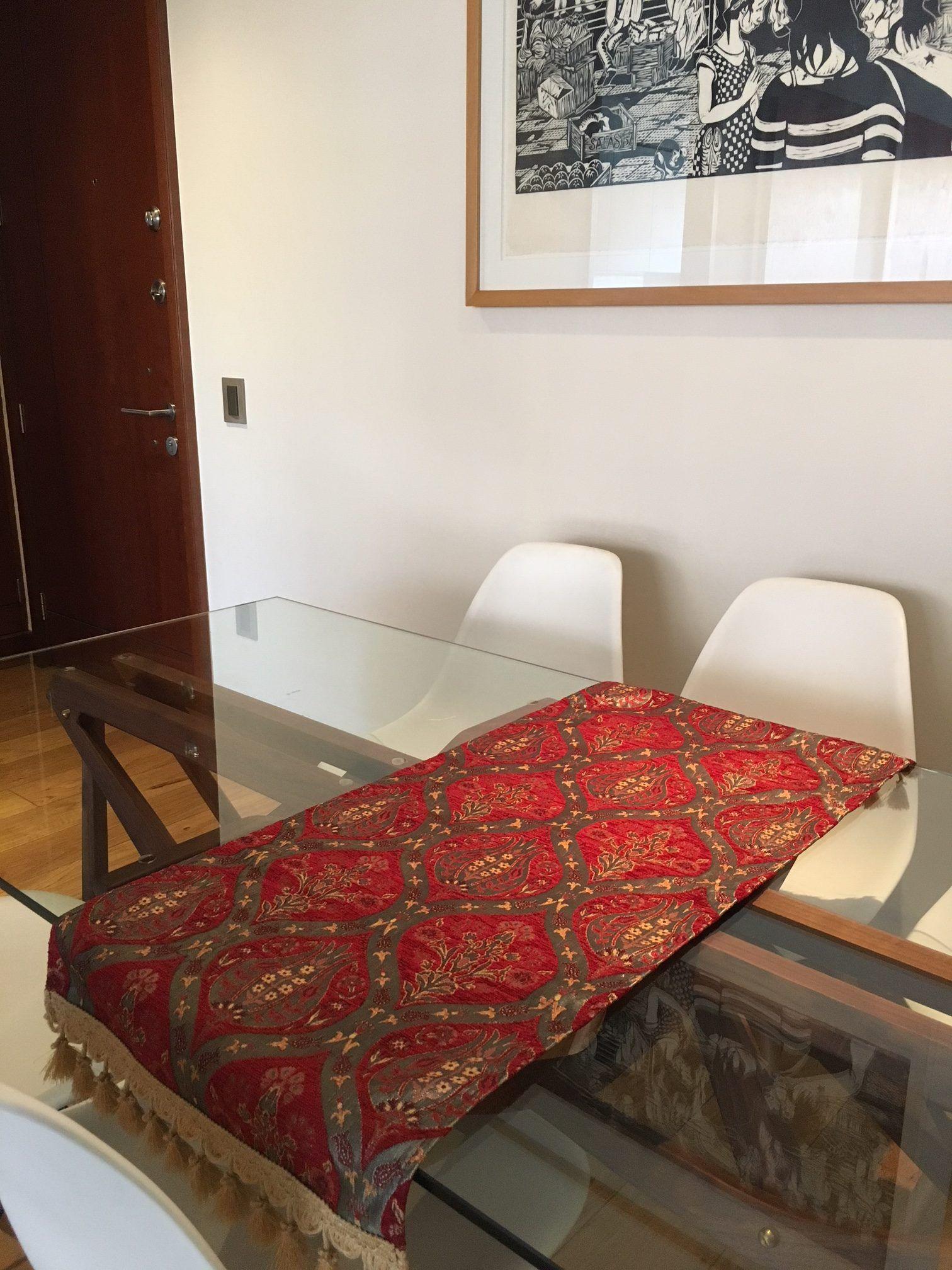 Camino de mesa 2 m tulipanes rojo-2