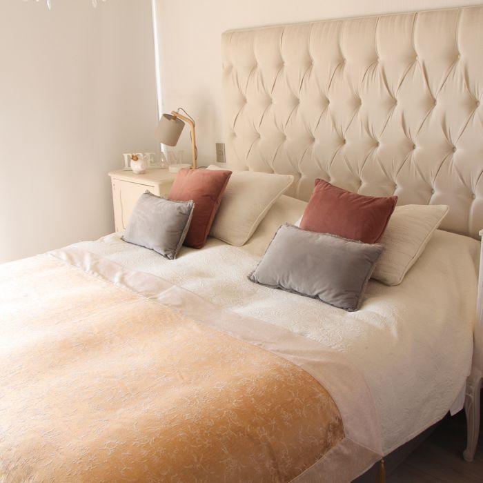 Piecera reversible beige y dorada L-0