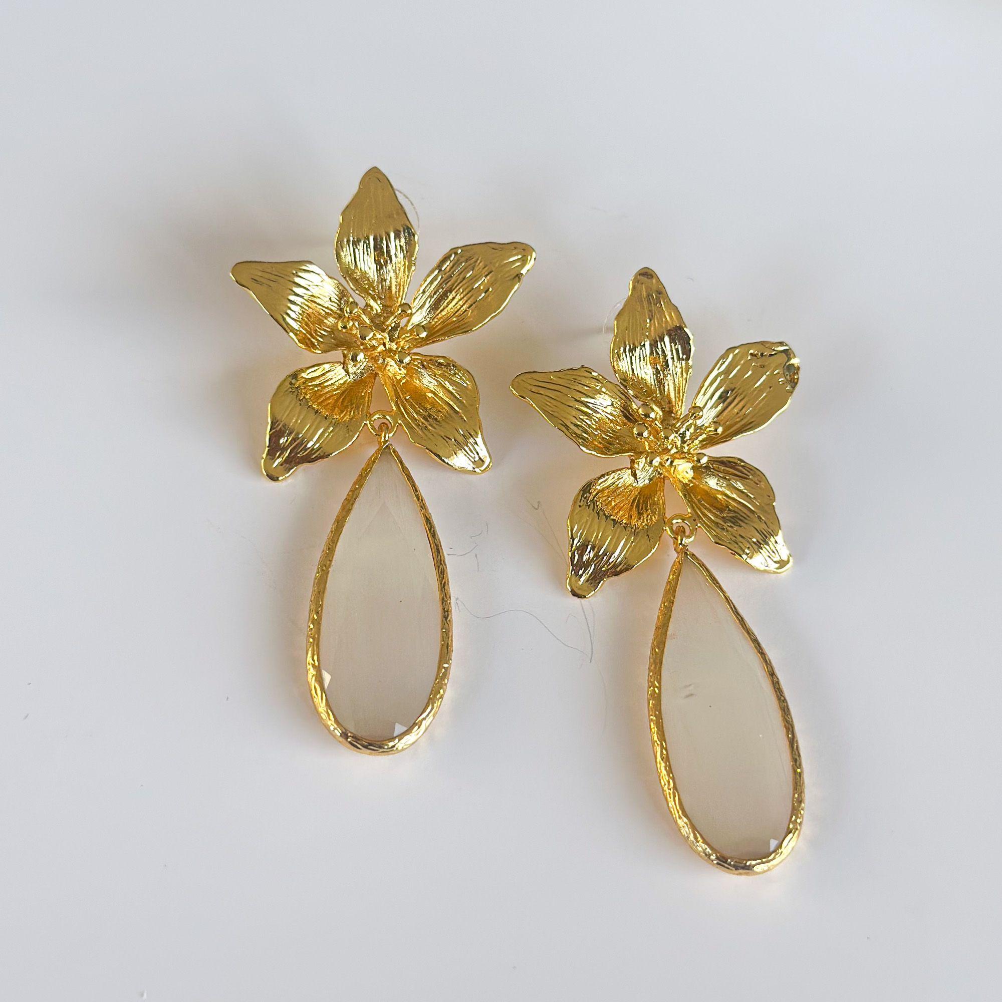 Aros Orquídea Blancos XL - Baño de oro 22k-2