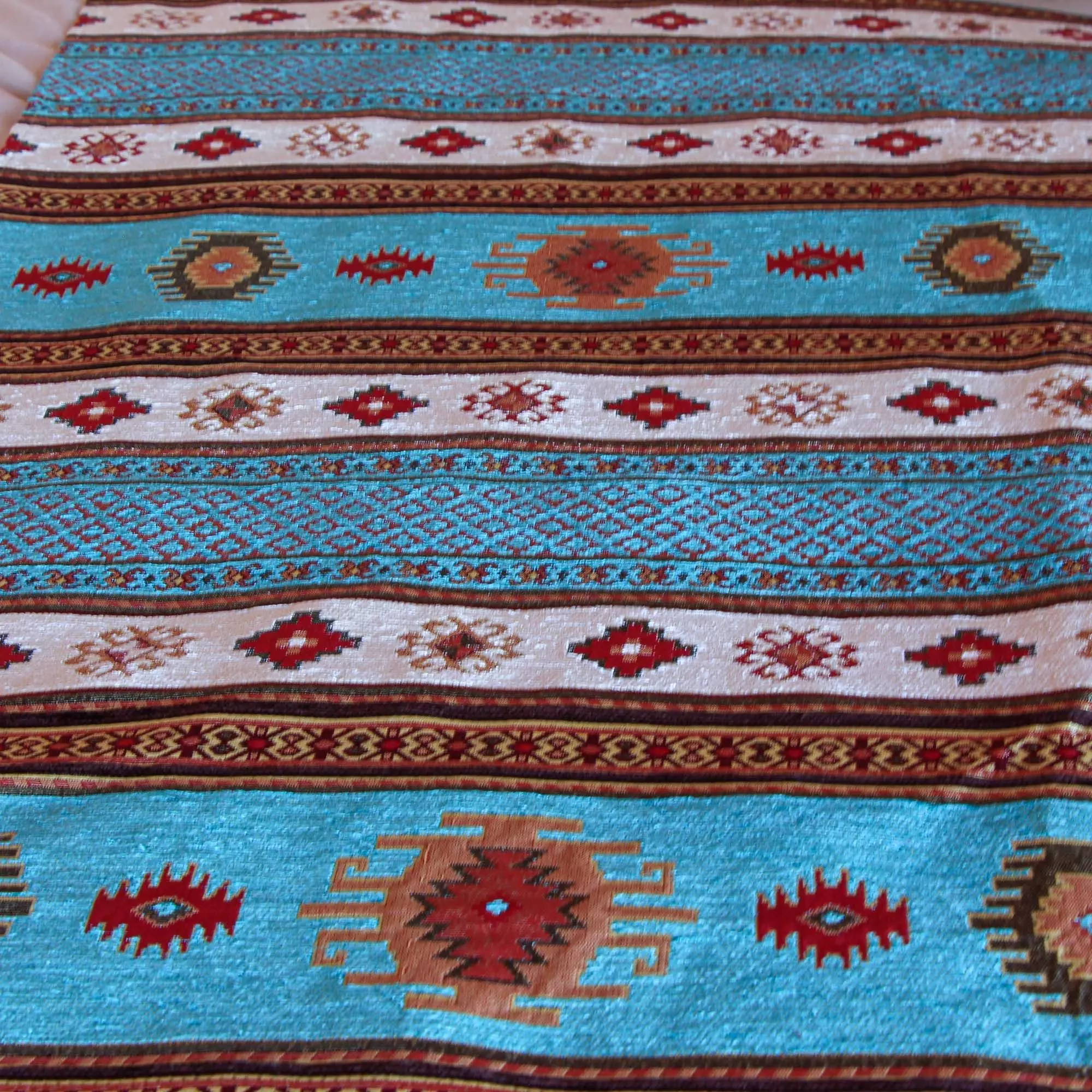 Set de Piecera King/Super King y almohadones Kilim Turquesa y Blanco-3