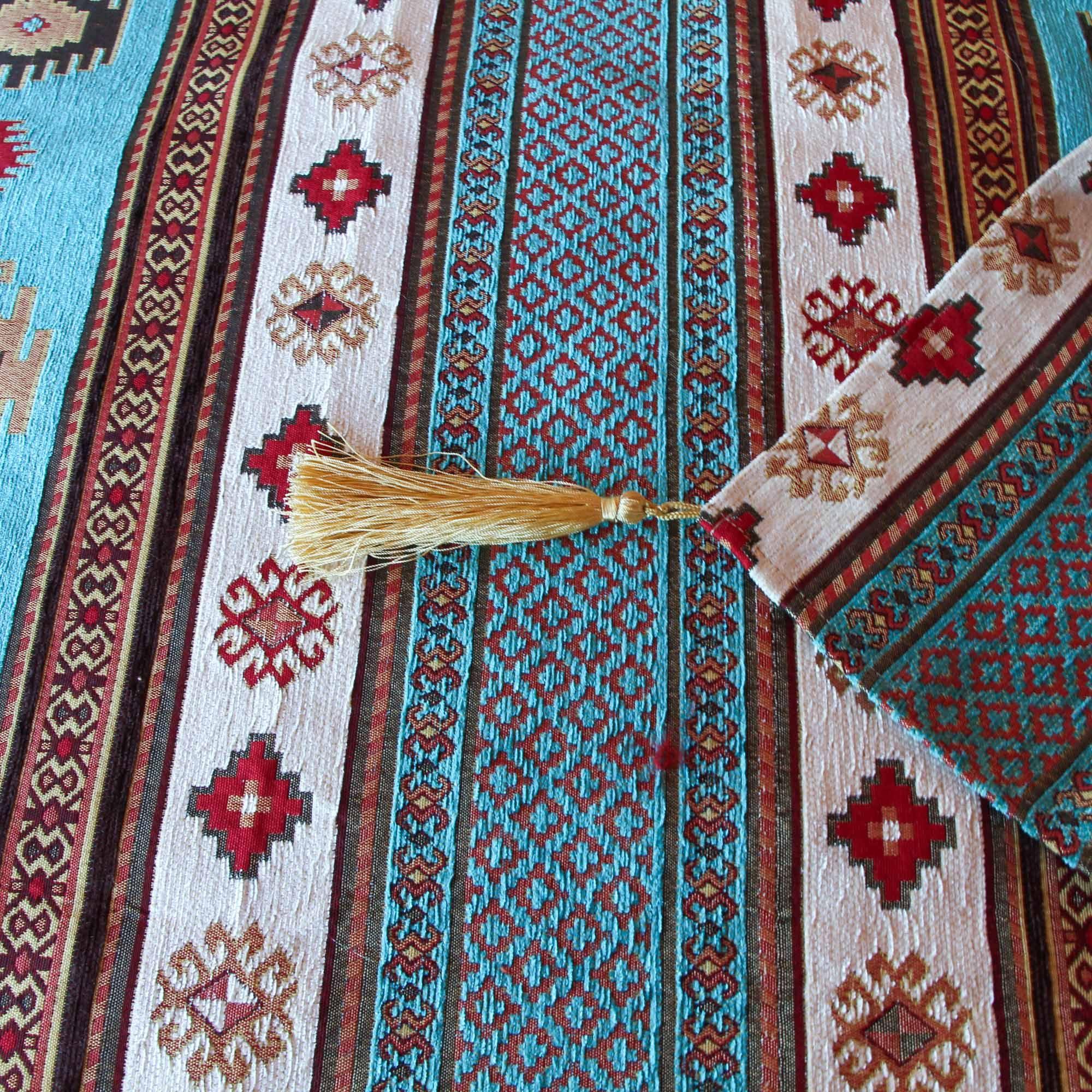 Set de Piecera King/Super King y almohadones Kilim Turquesa y Blanco-4