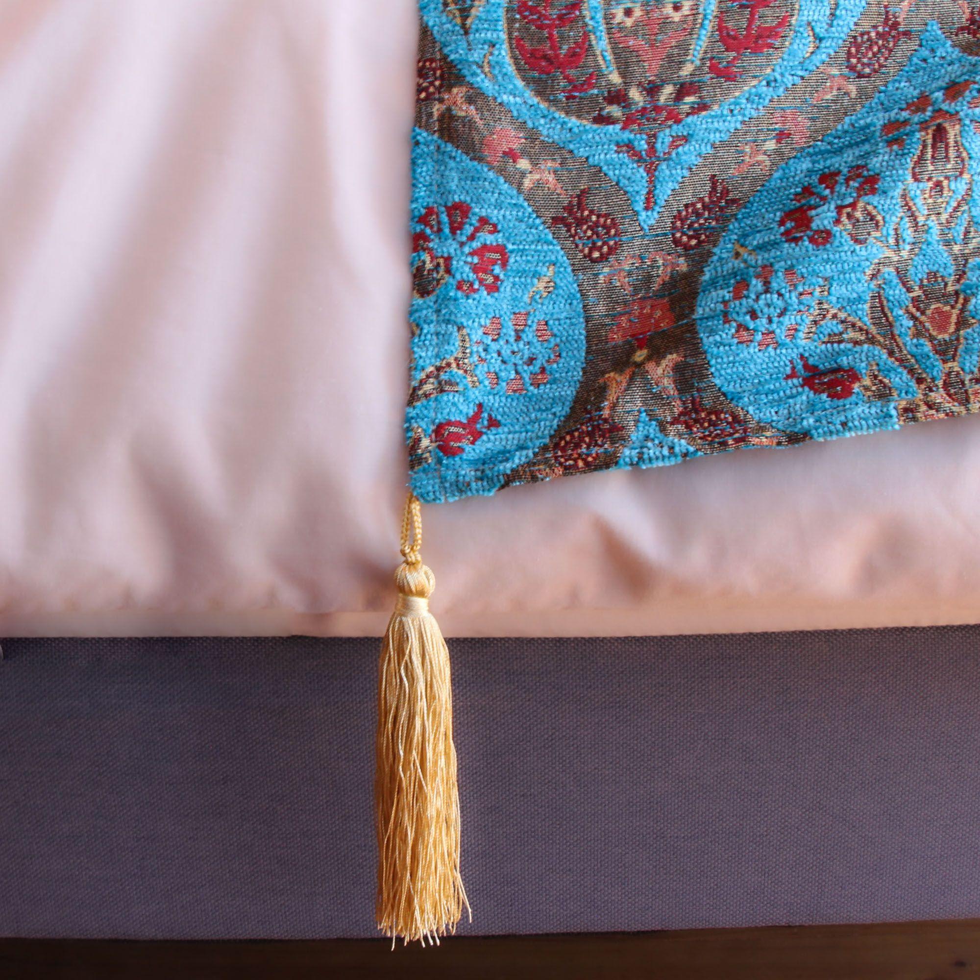 Set de piecera 2P/Queen y almohadones Tulipanes Turquesa-4