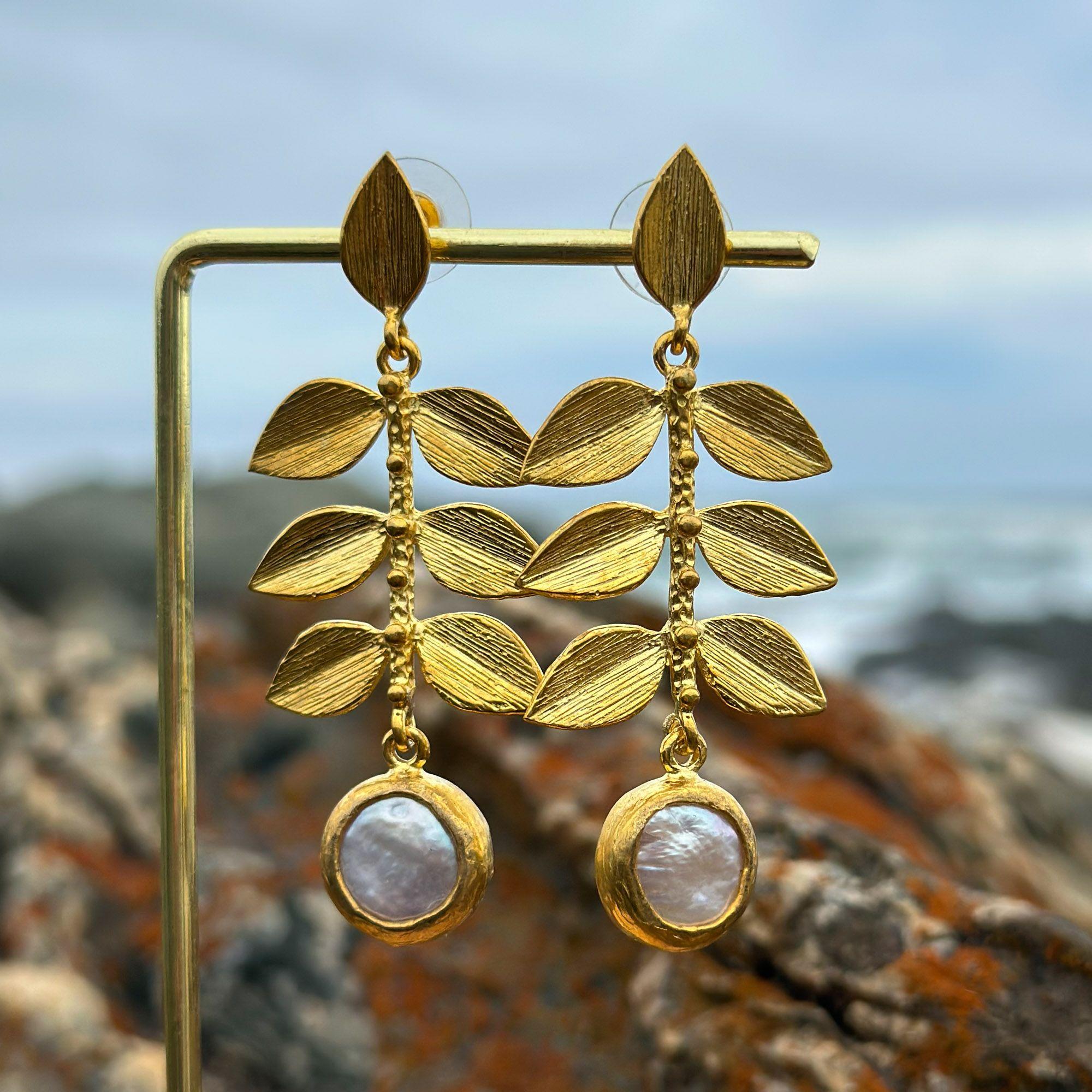 Aros Acacia perla - Baño de oro 22k-2