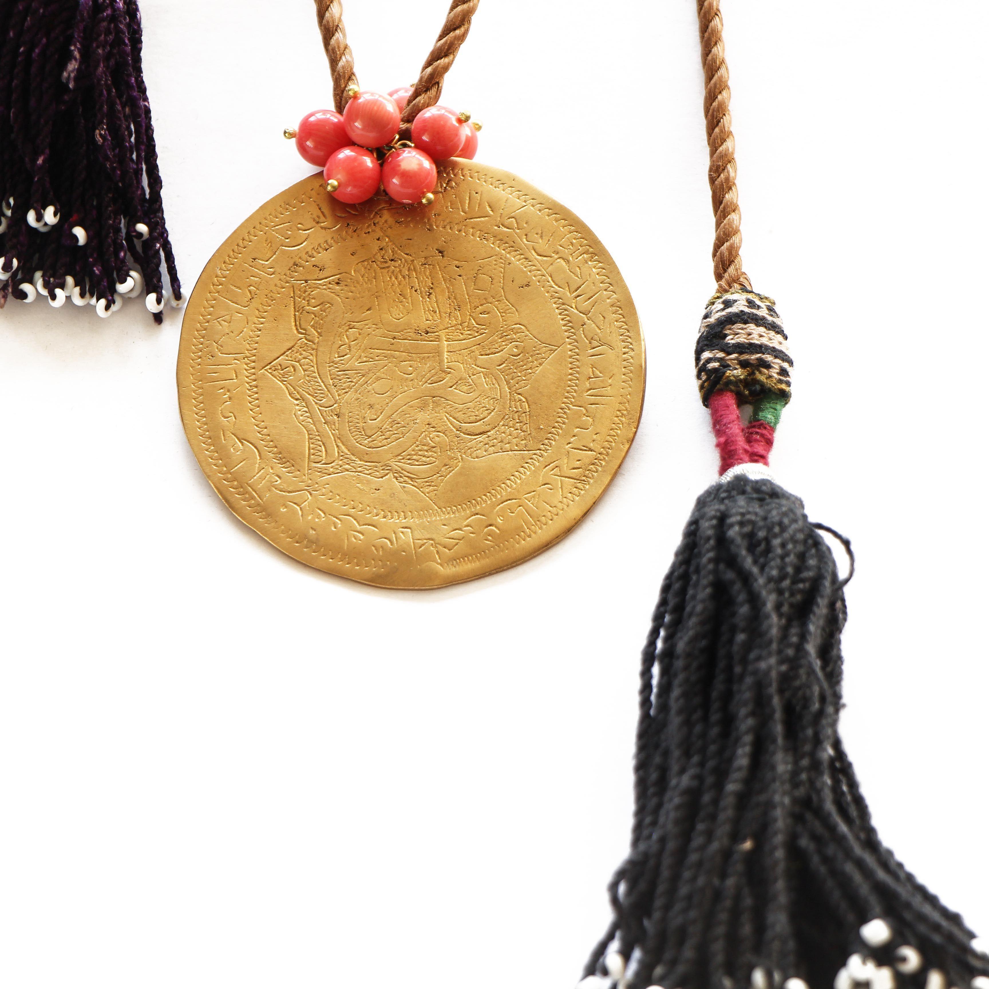 Collar Madalya tassels-1