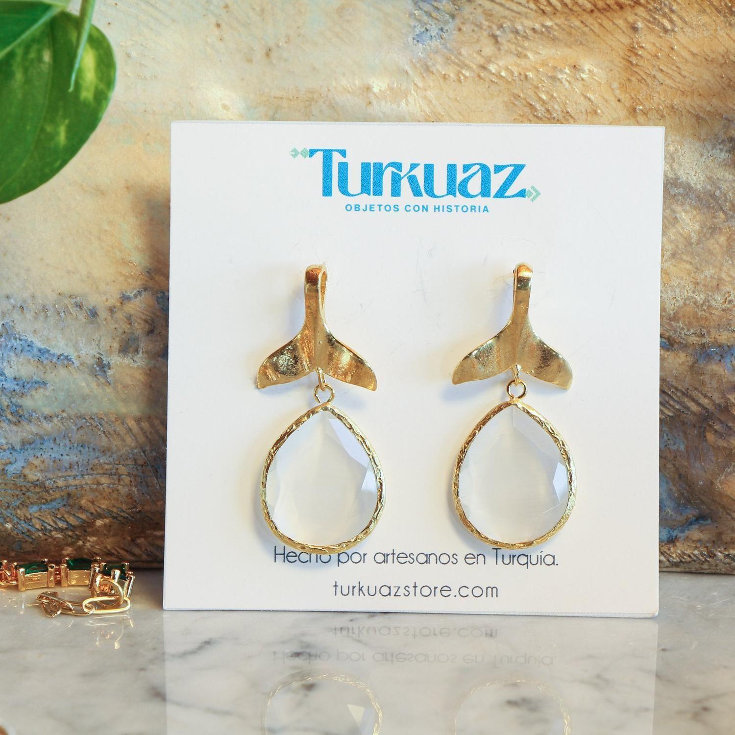Aros Cola de ballena Blancos - Baño de oro 22k-1