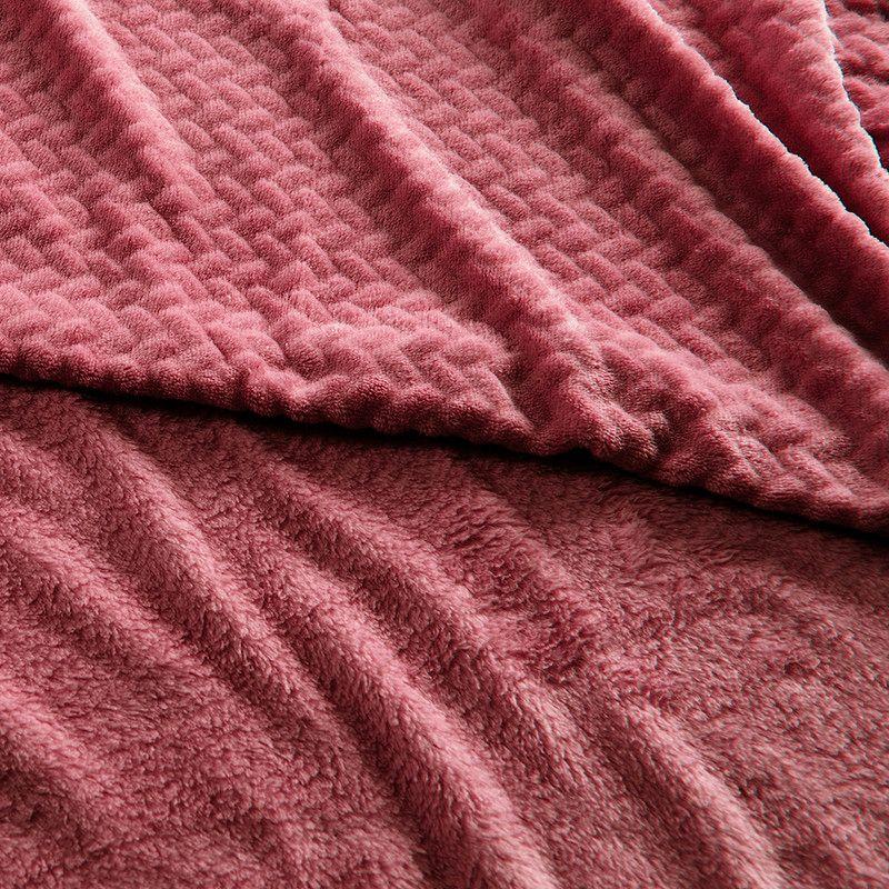 Frazada Coral Embossed 1.5 P Burdeo-1