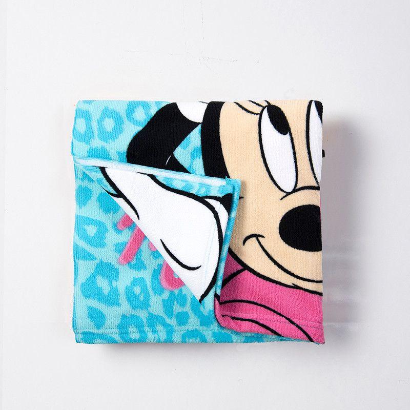 Toalla Playa Capucha MF 60x120 Minnie Animal-2