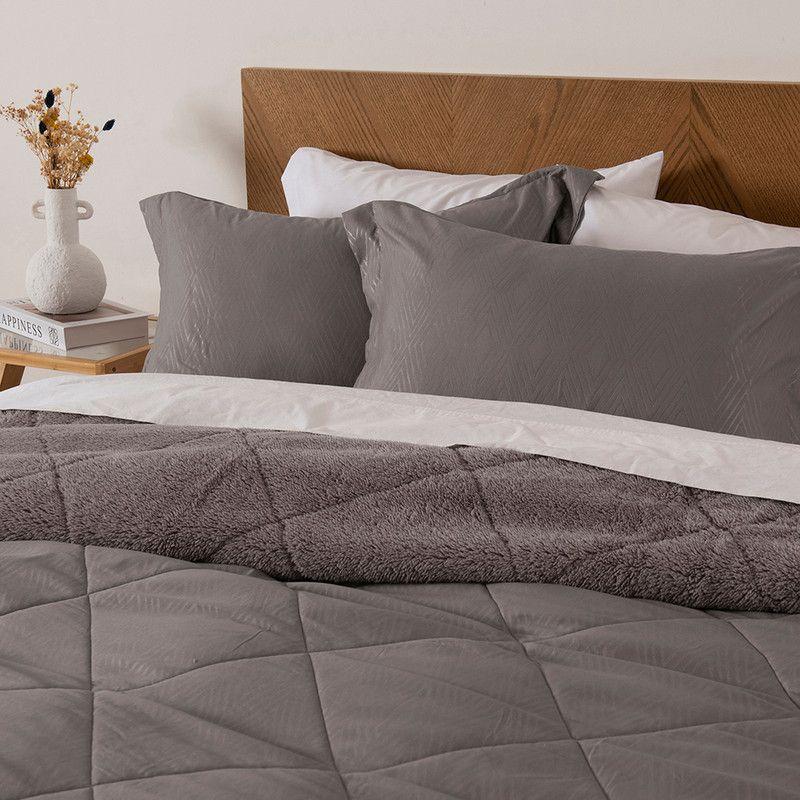 Plumon MF Emboss Sherpa 2 P Gris-2
