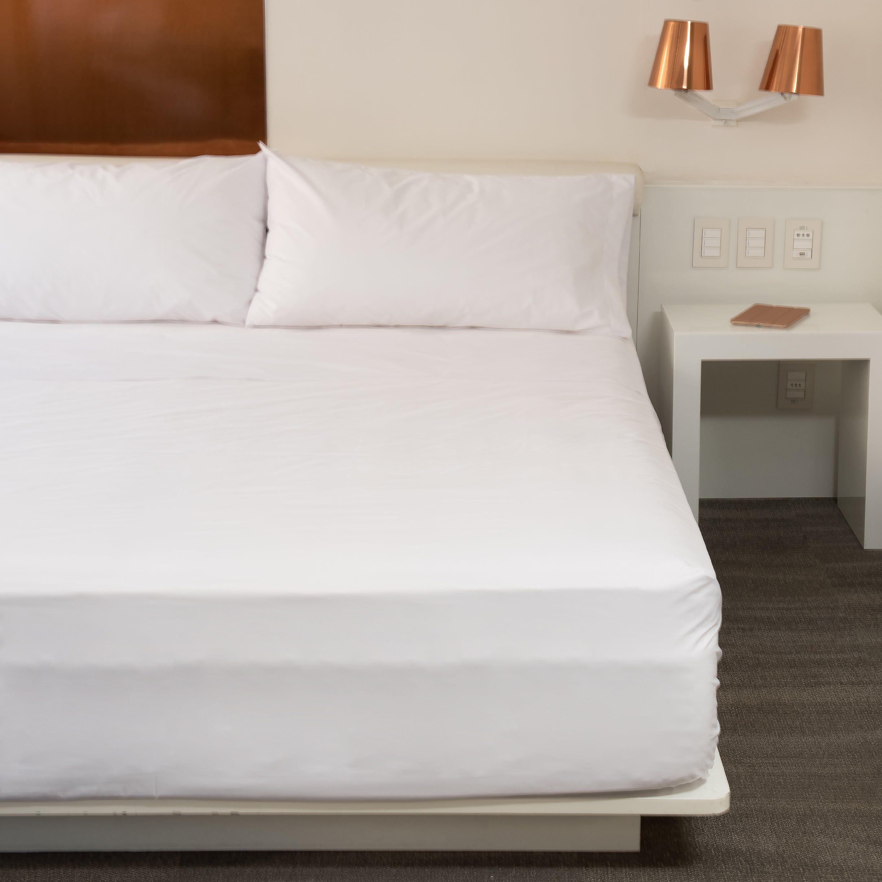 Funda Almohada Hotel 200 Hilos 50x90 cms blanco-1