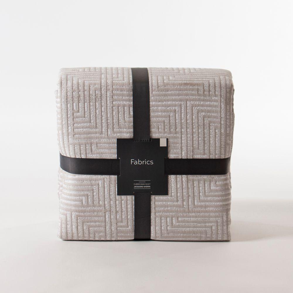 Cubrecama quilt jacquard sherpa laberinto king gri Fabrics-2