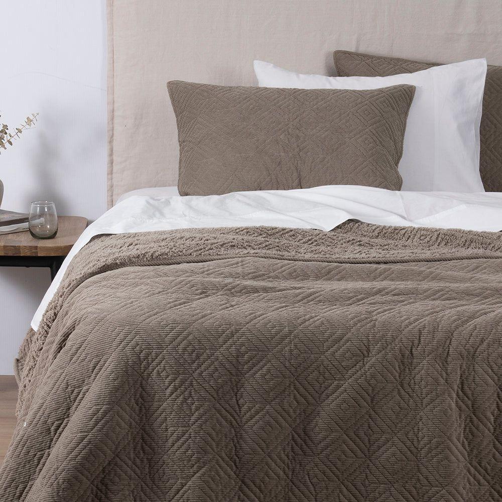 Cubrecama Quilt Corduroy 2 PL Taupe-0