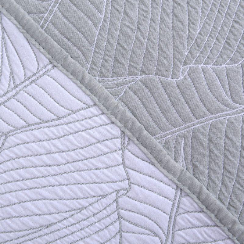 Quilt jacquard diseño Super King  hojas verde-1