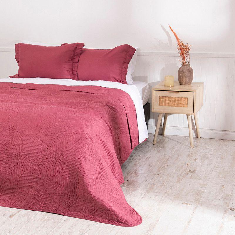 Quilt Cordoba lisa 1.5 P Burdeo-2