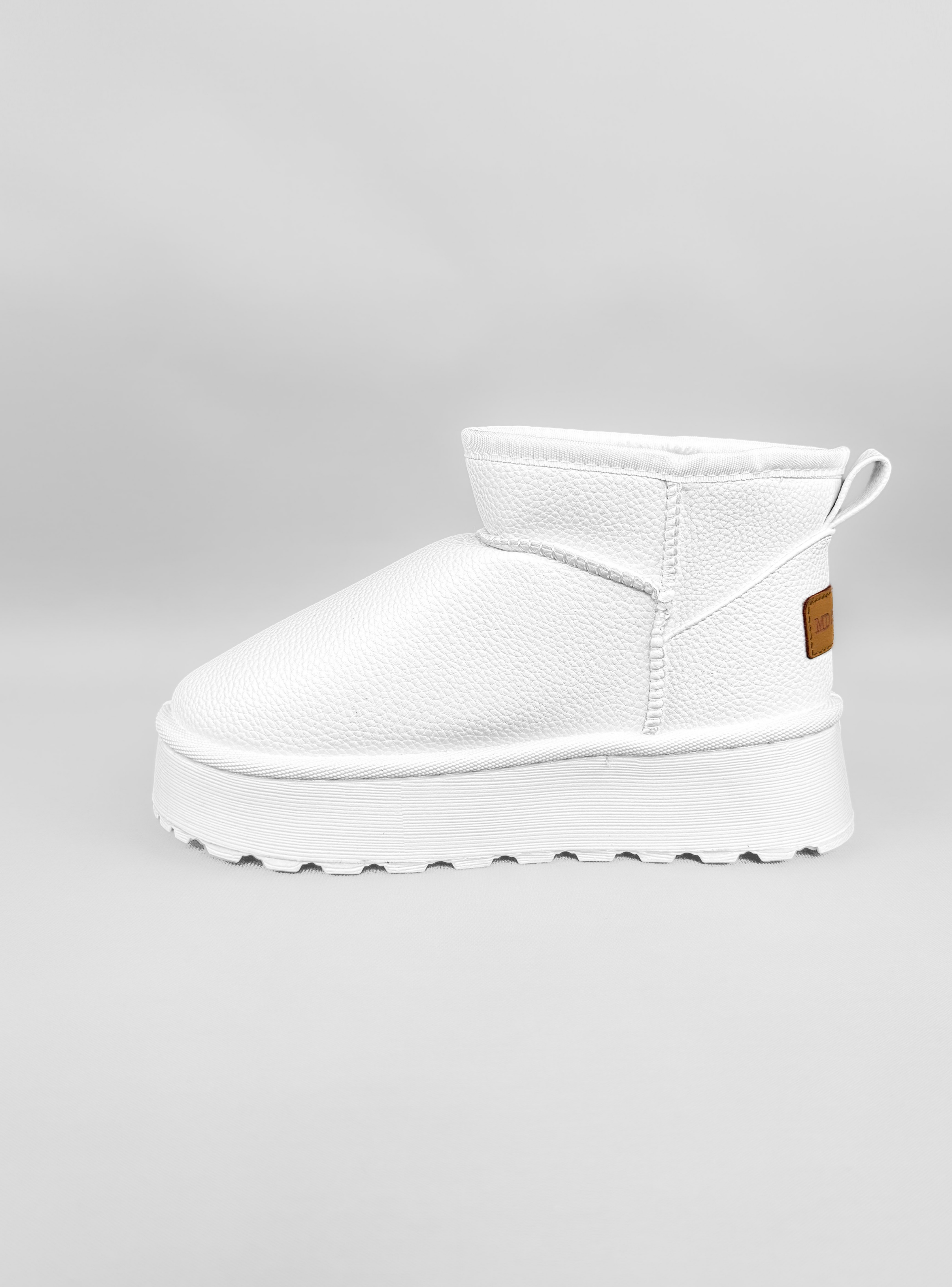 PANTUBOTA MUJER NARA BLANCO BELLA MODA-1