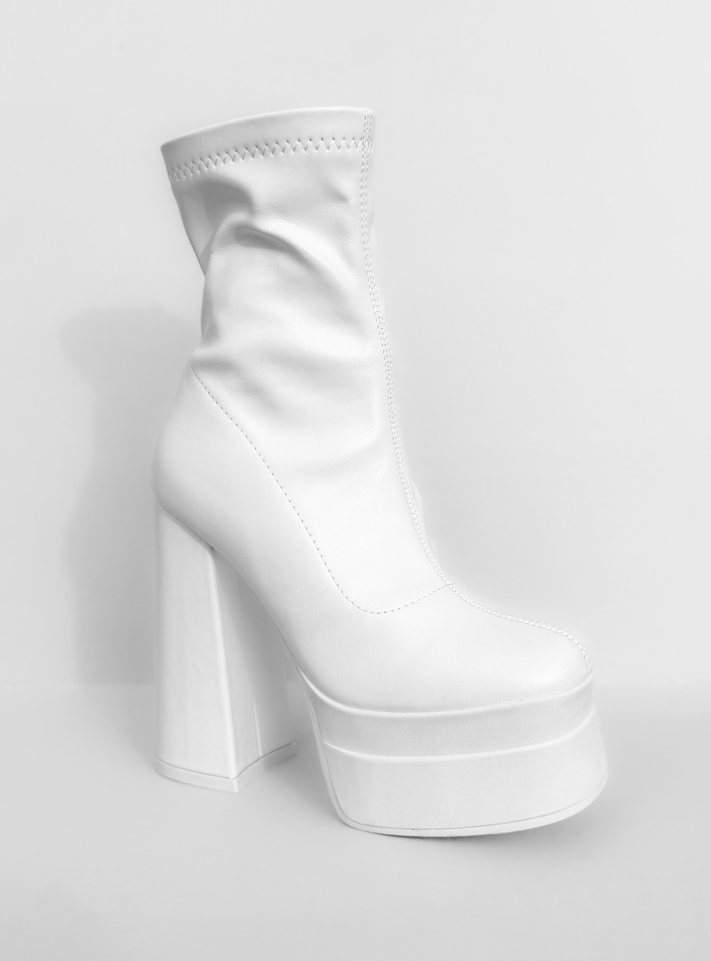 BOTIN PLATAFORMA MUJER FANIA BLANCO BELLA MODA-2