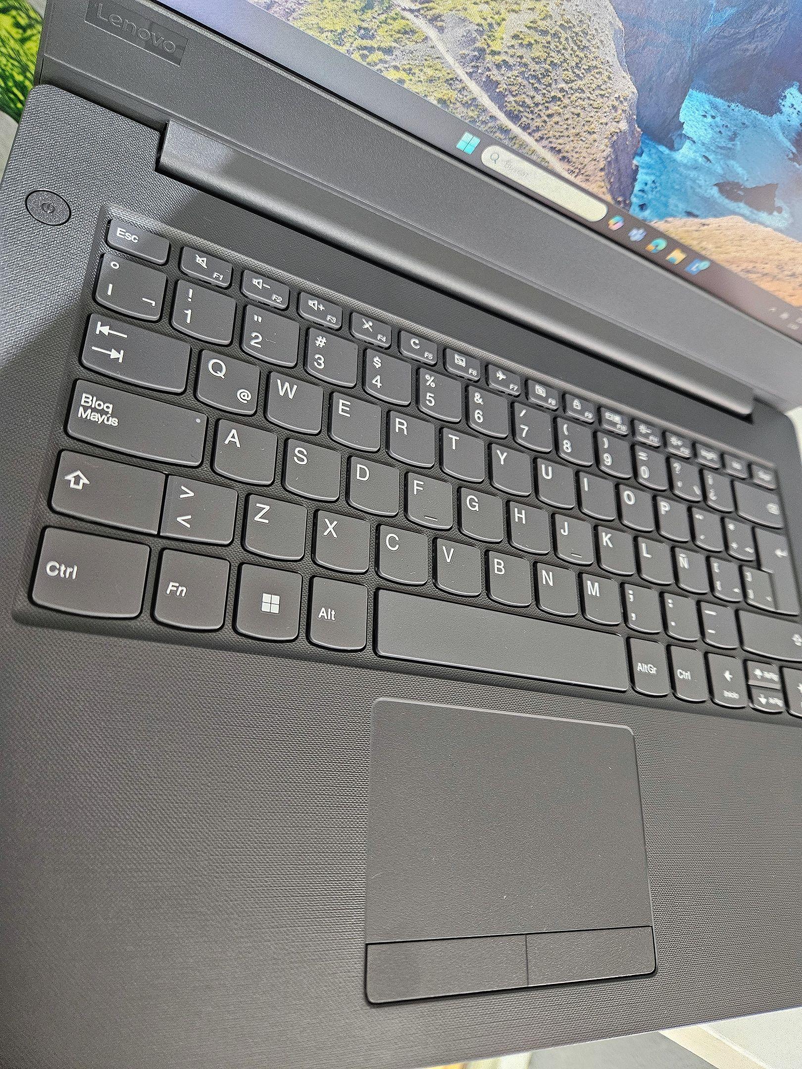 NOTEBOOK LENOVO E41-50 INTEL CORE I3-10MA GEN. 8GB RAM/256GB SSD (REACONDICIONADO)-5