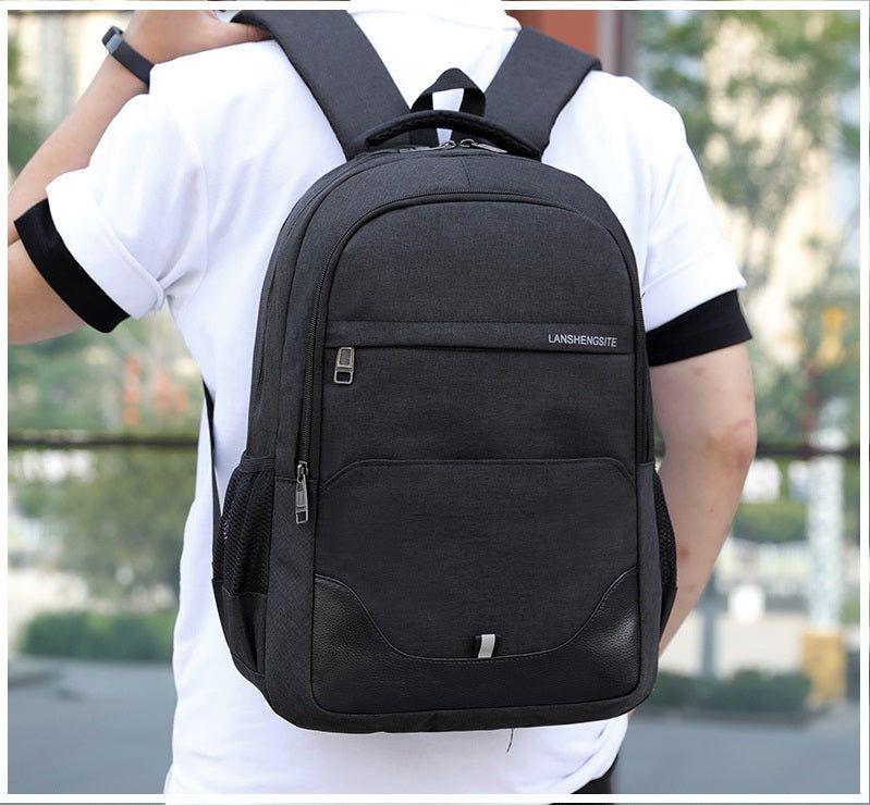 Mochila Multifuncional Laptop impermeable con puerto USB 35 Litros-2