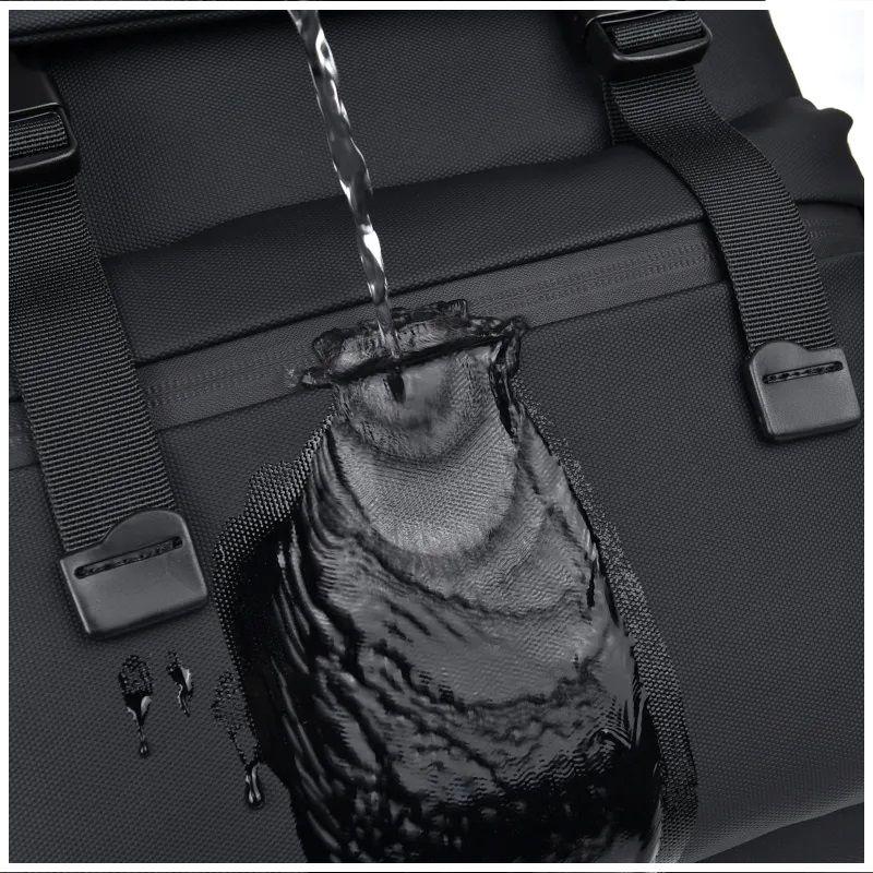 Mochila Premium Negra Estilo Elegante Impermeabilidad y Carga USB-7