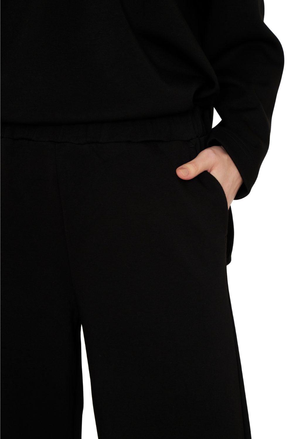 Buzo Sole negro Jacinta Tienda-4