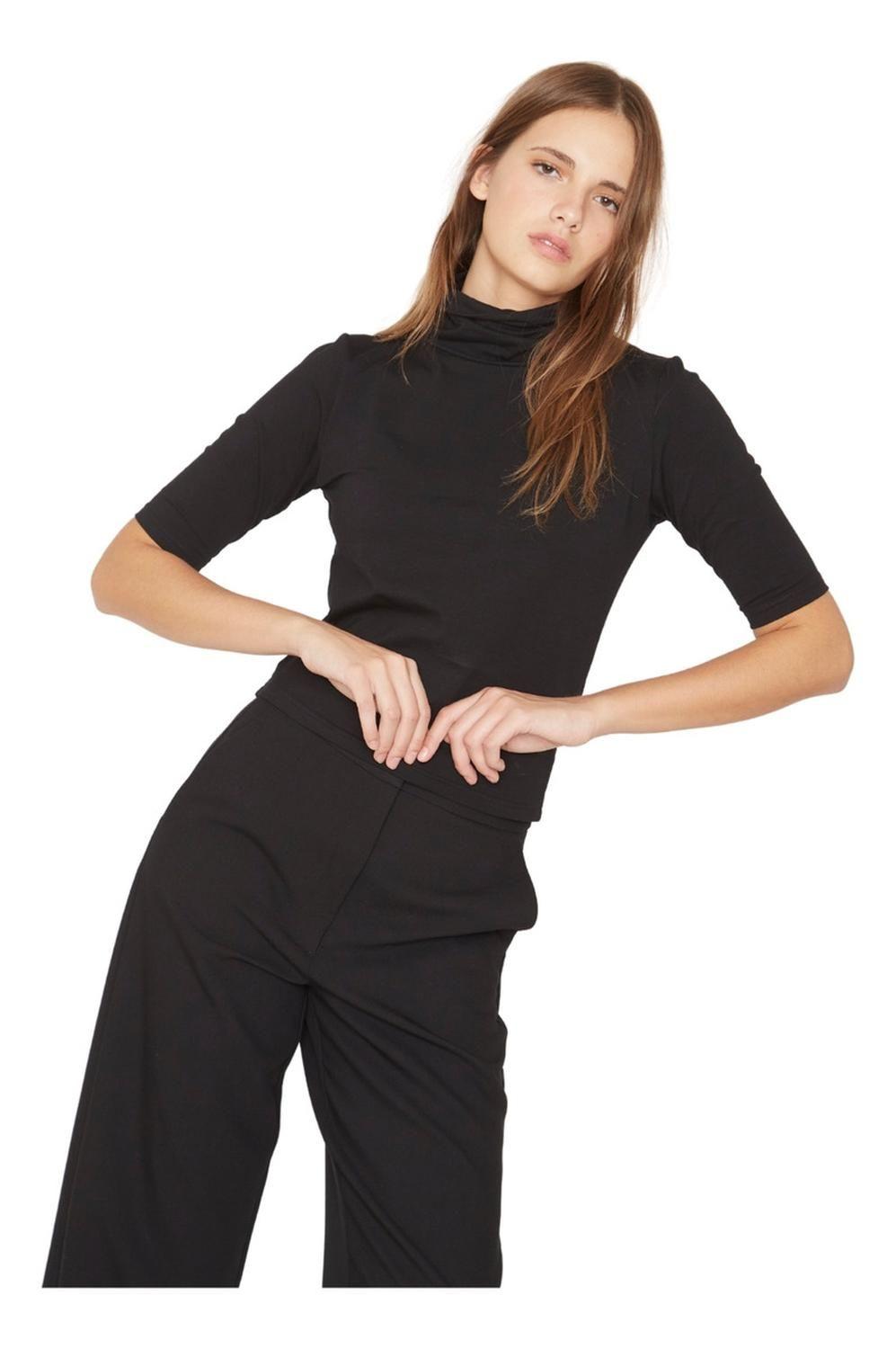 Polera Consu Iii Negra Jacinta Tienda-0