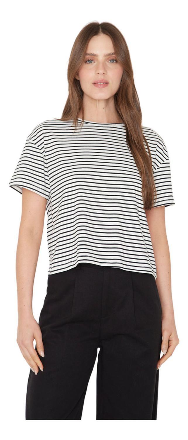 Polera Ara Blanca Y Negra Jacinta Tienda-0