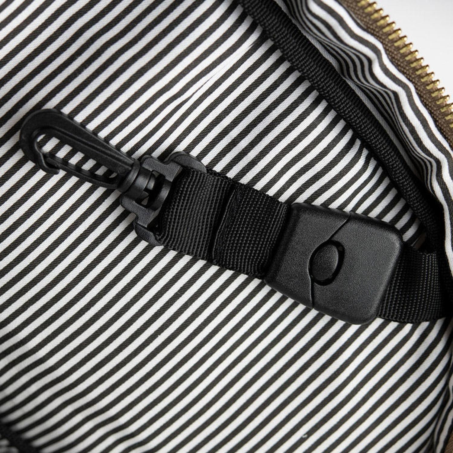 Mochila casual Klip Xtreme Bari Caqui-4