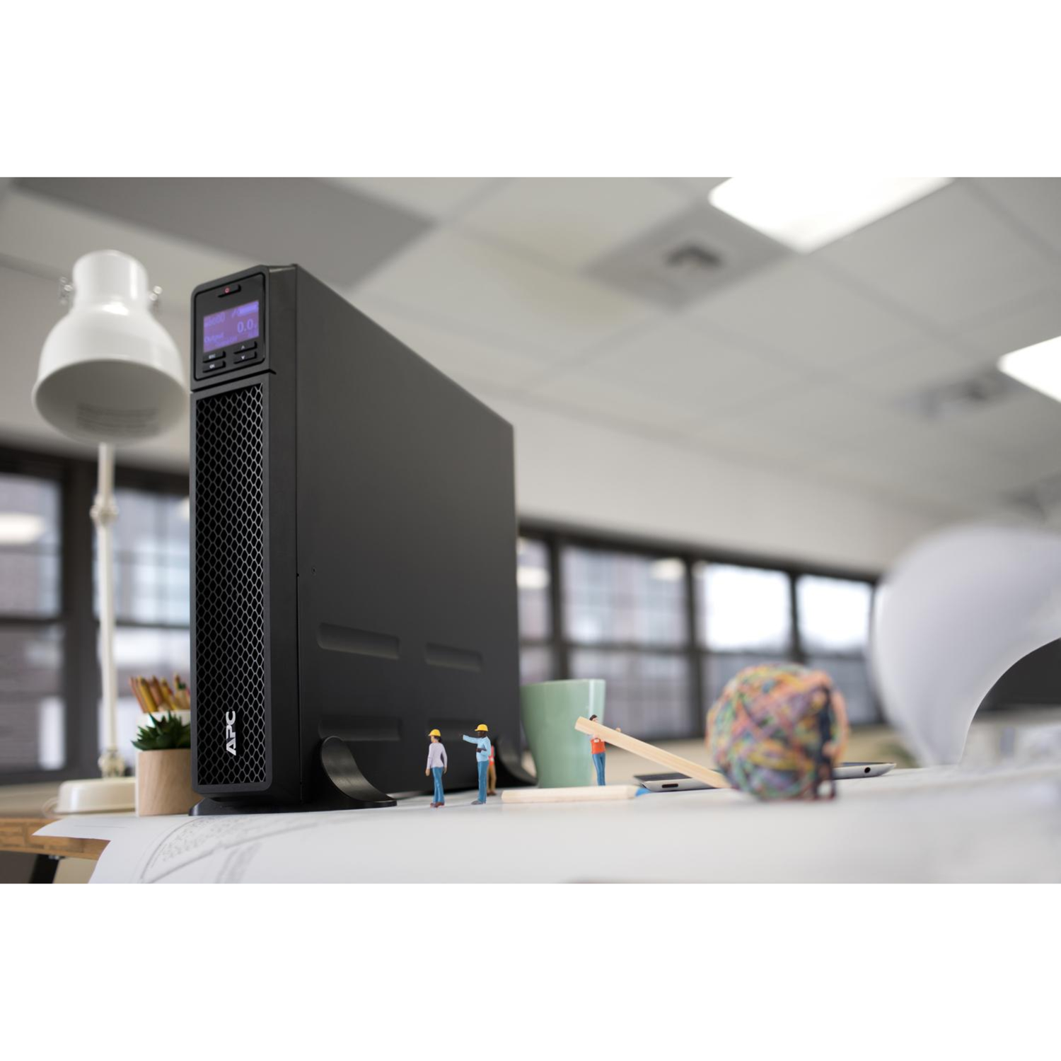 UPS Doble conversión en línea 3 kVA 2700 W 10 salidas AC-7