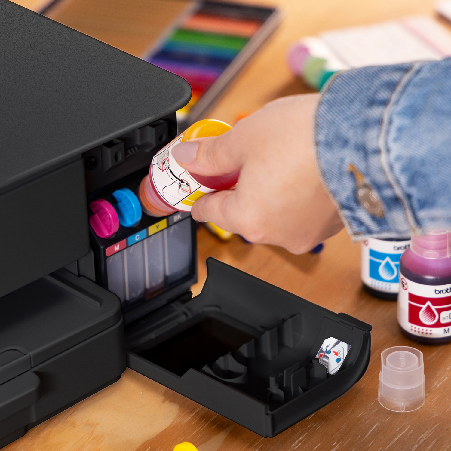 Impresora Multifuncional DCP-T230 Color USB-4