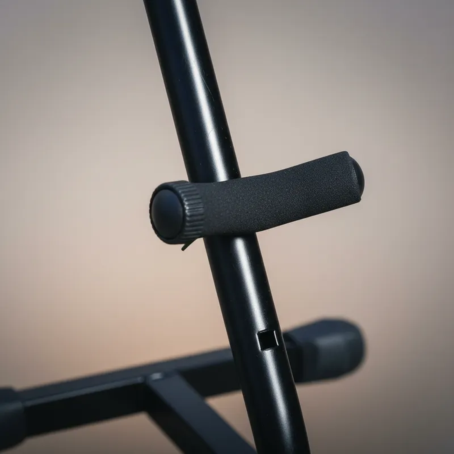 Soporte Saxo Alto y Tenor HAMILTON KB962-3