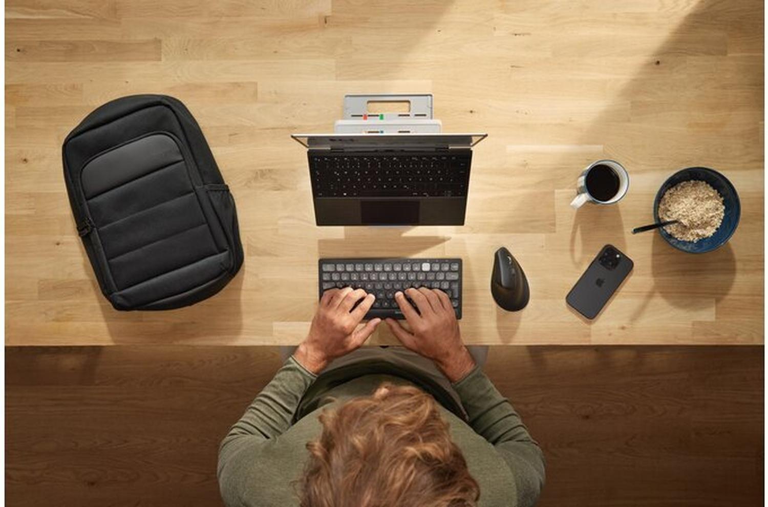 Mochila EQ para Notebook 14" Negro-7