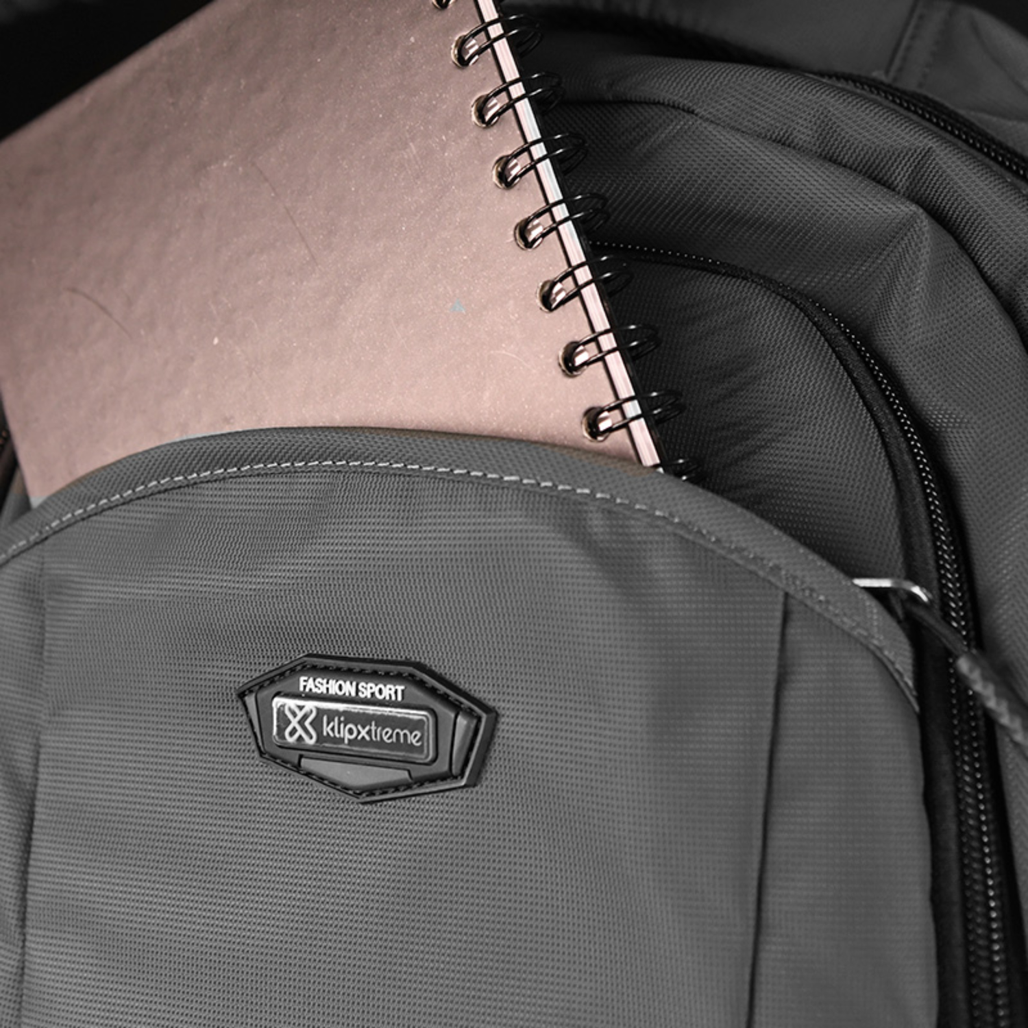 Mochila TrendTrek para Notebook hasta 15.6" Gris-6