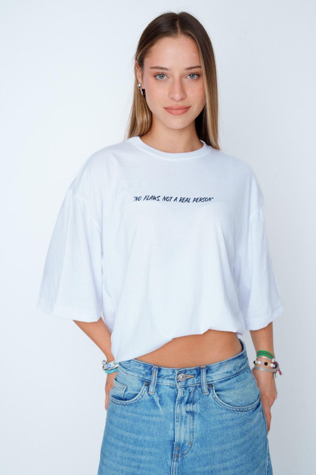 Polera Oversize Flaw "Street Culture" Blanca Unisex -2