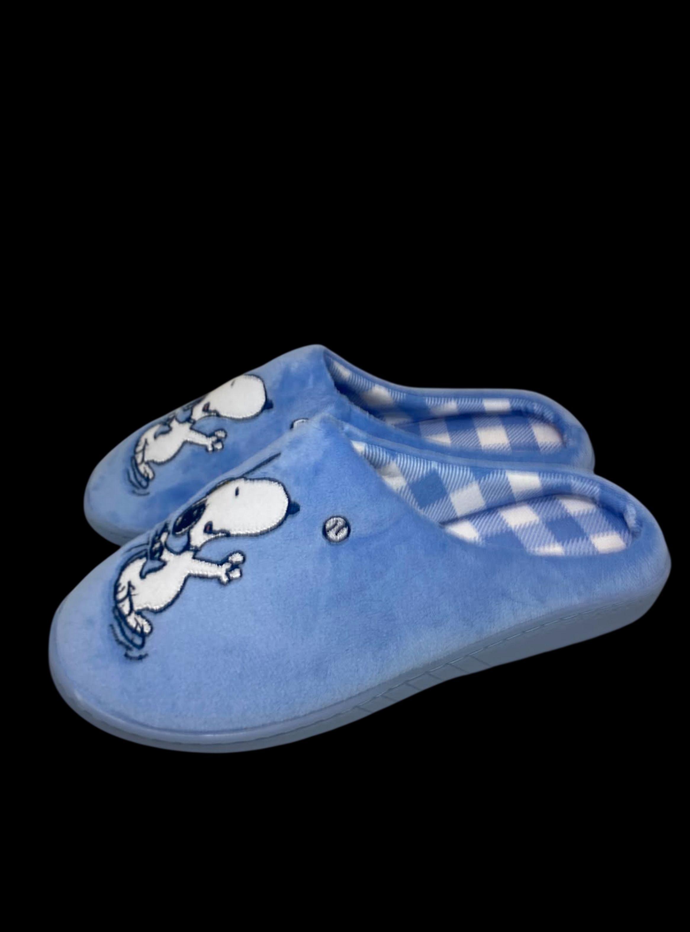 Pantufla Snoopy jugando tenis diferentes numeros-3
