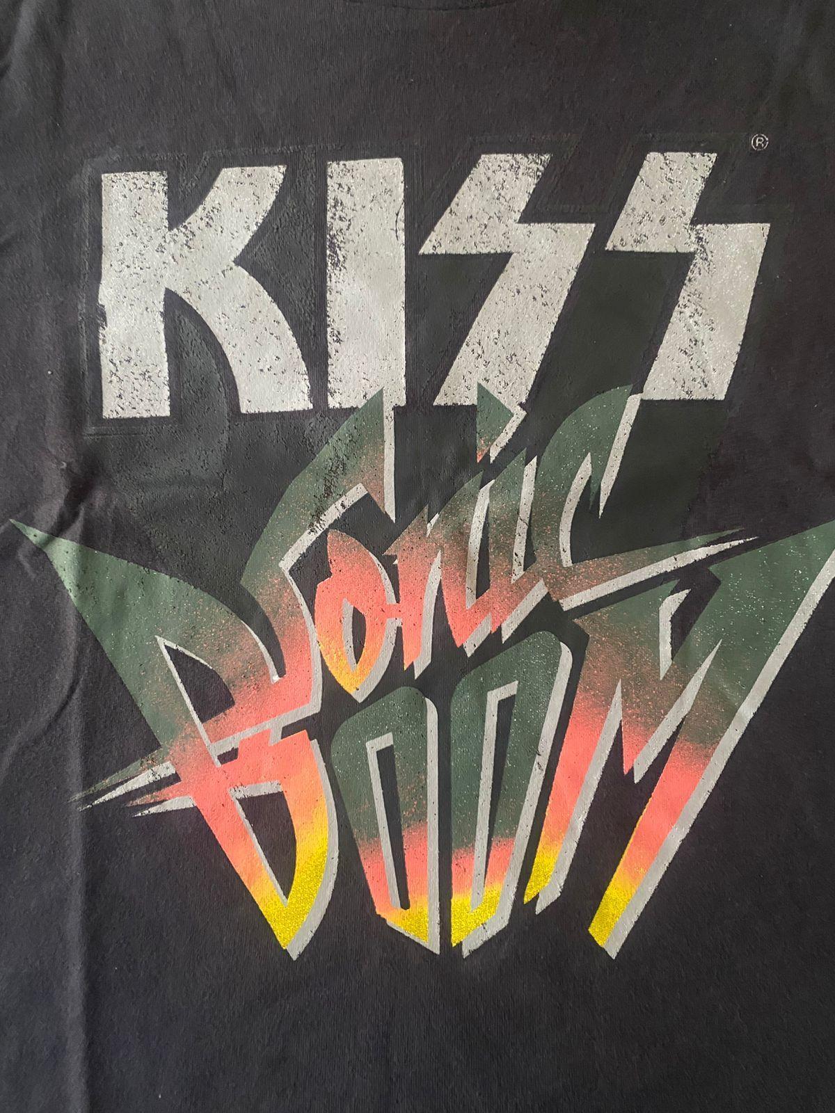 Polera Kiss talla XL-2