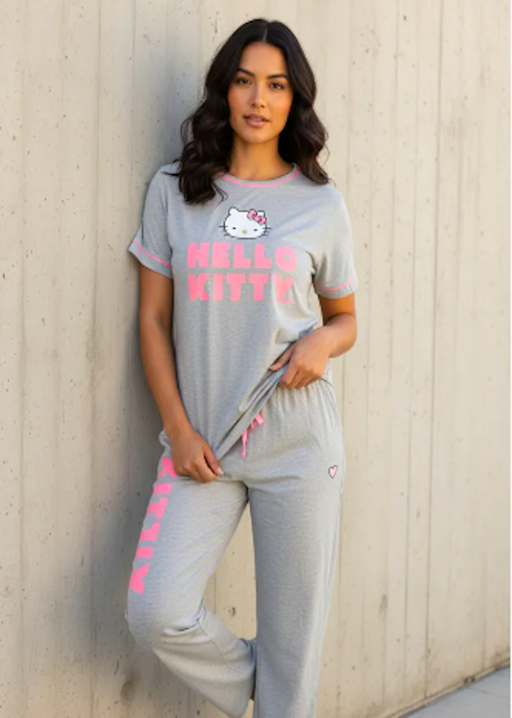Pijama Hello Kitty Tallas L y XL color gris-0