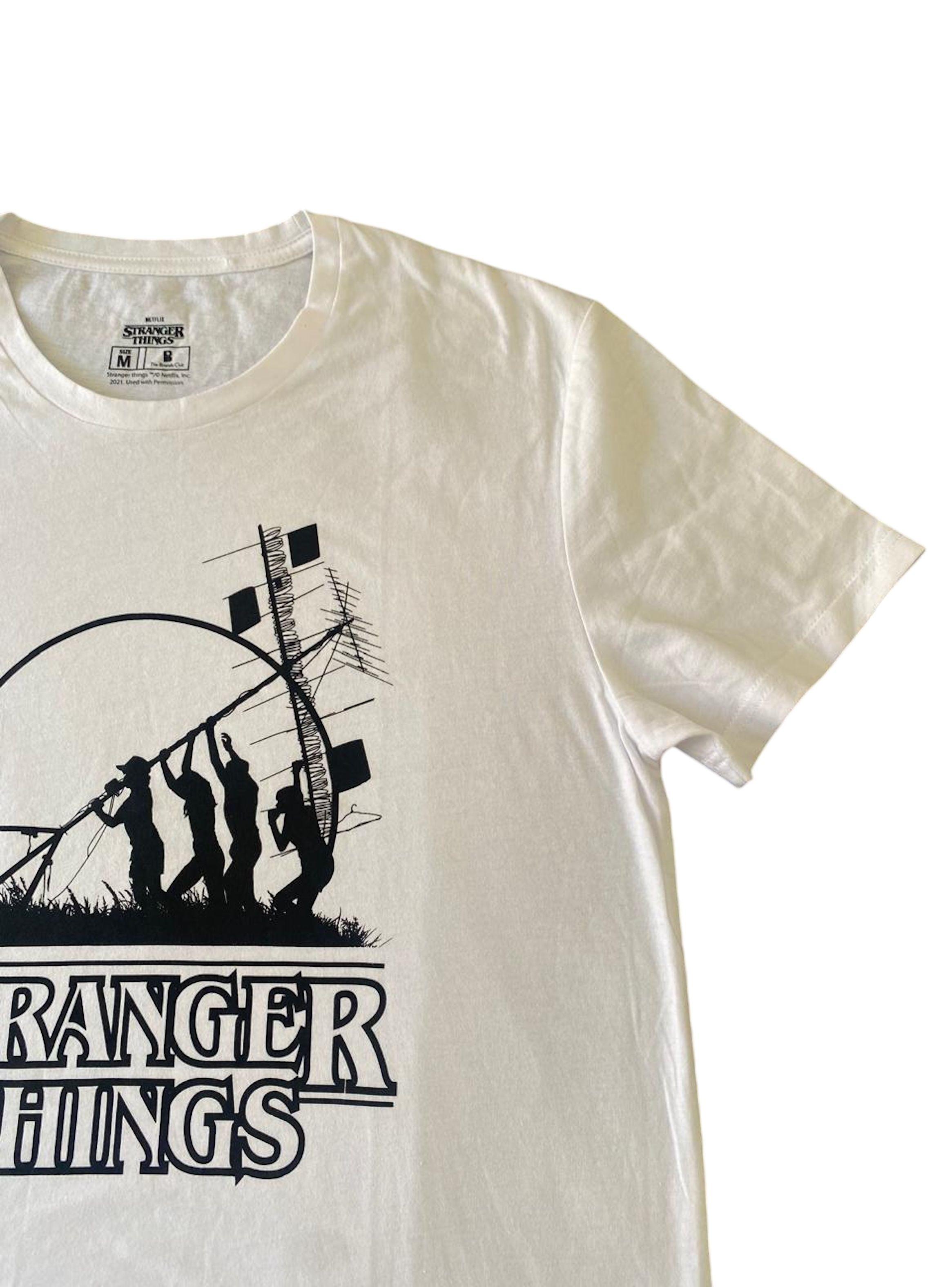 Polera talla M diseño Stranger Things antena-3