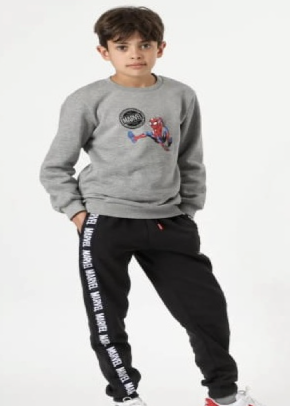 Buzo Conjunto Poleron y Pantalón Spiderman-3