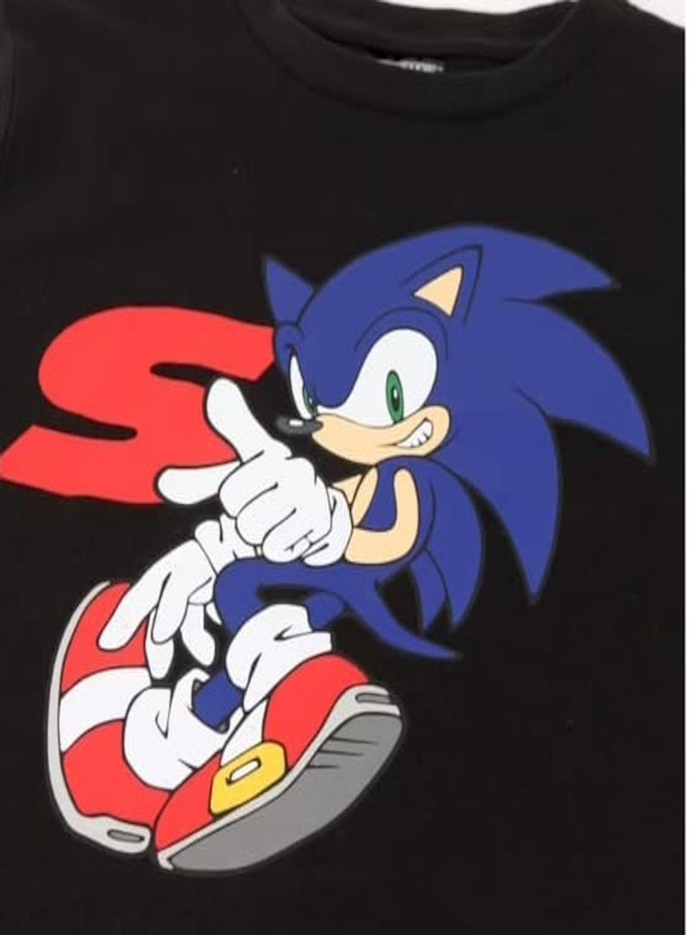 Polera Sonic talla 8 manga larga-3