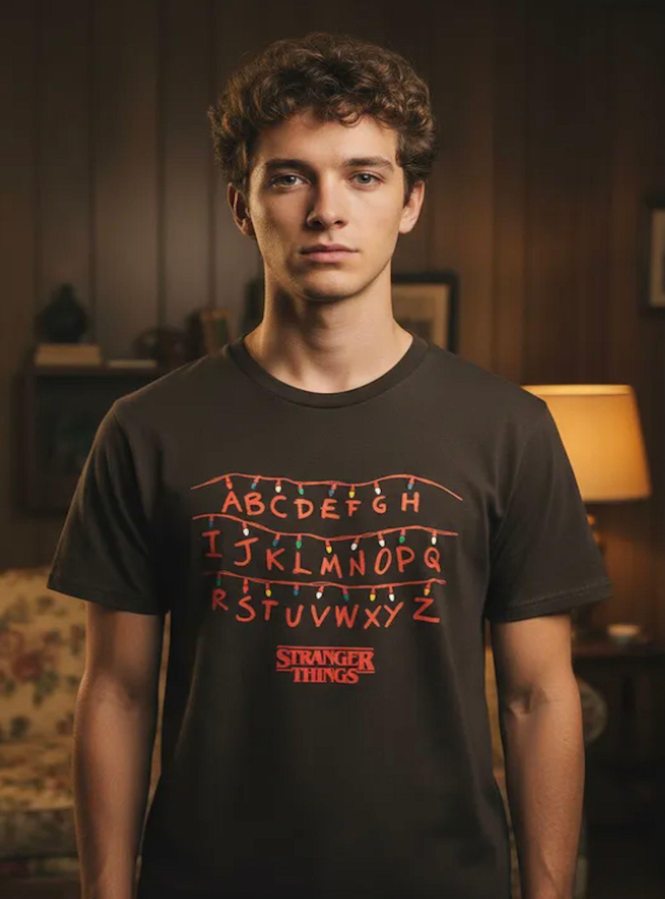 Polera Stranger Things diseño luces talla M-1