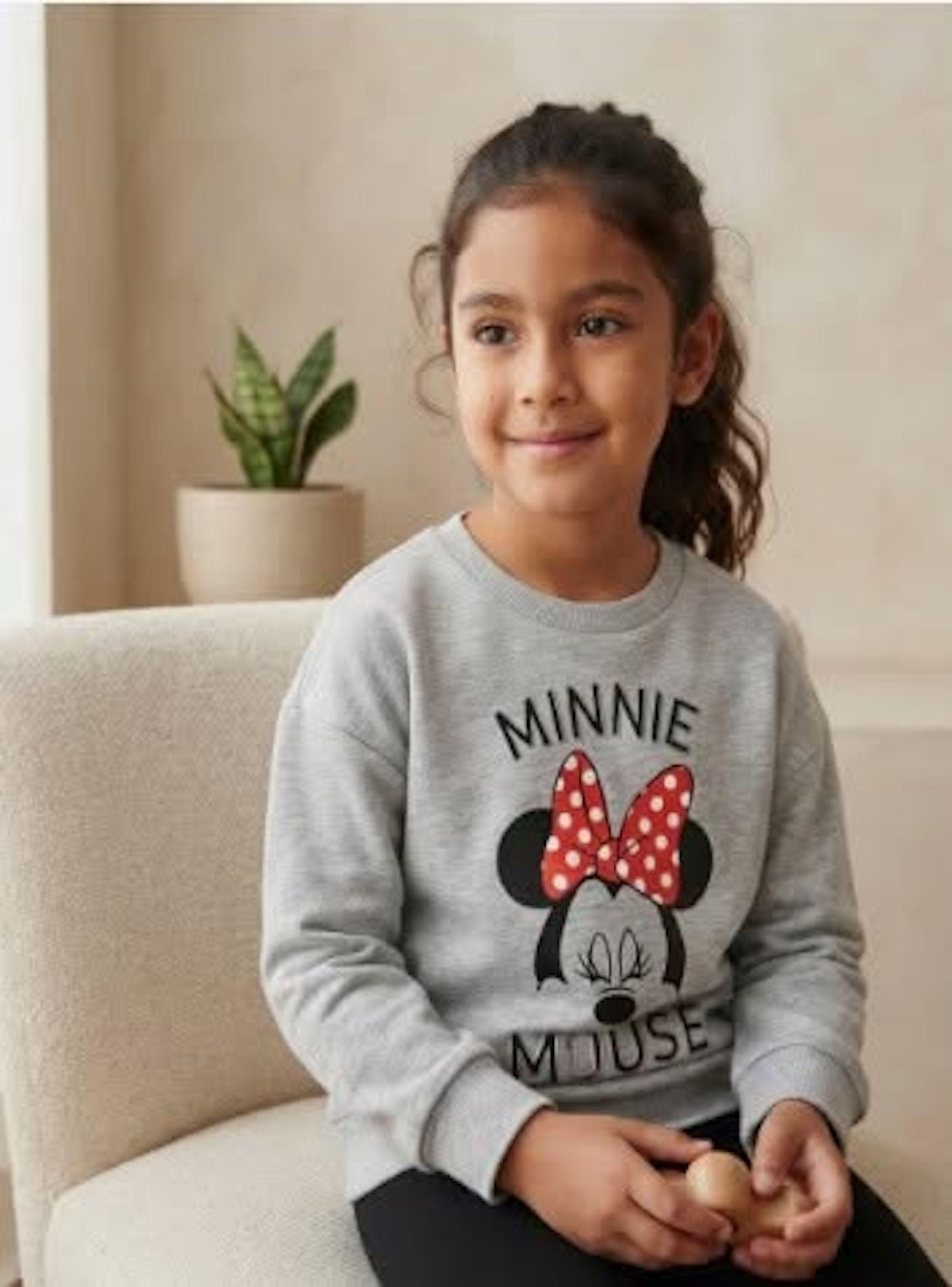 Poleron Minnie Mouse Talla 8 color gris Disney-0