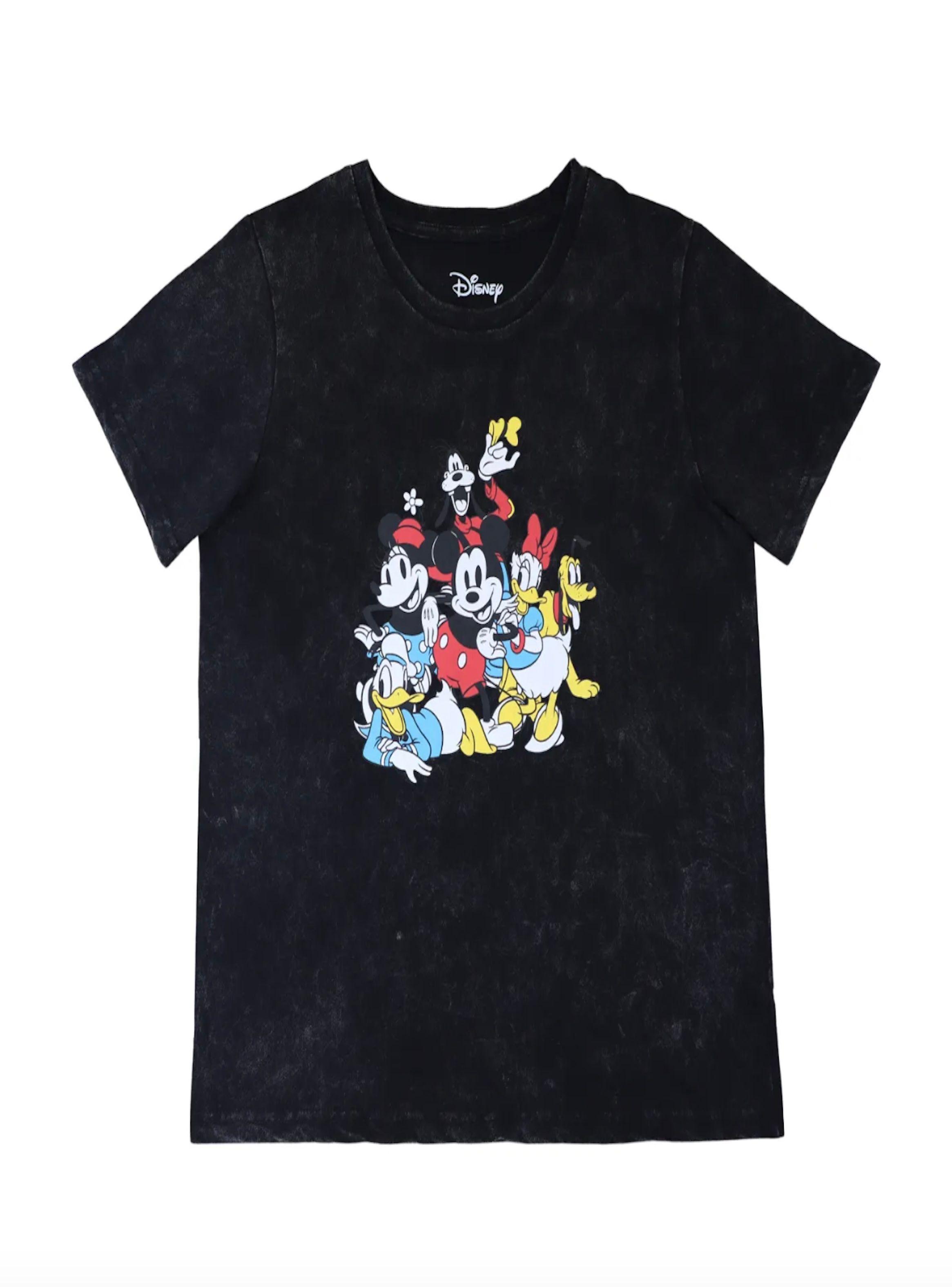 Polera de mujer talla M diseño Mickey y Sus amigos-0