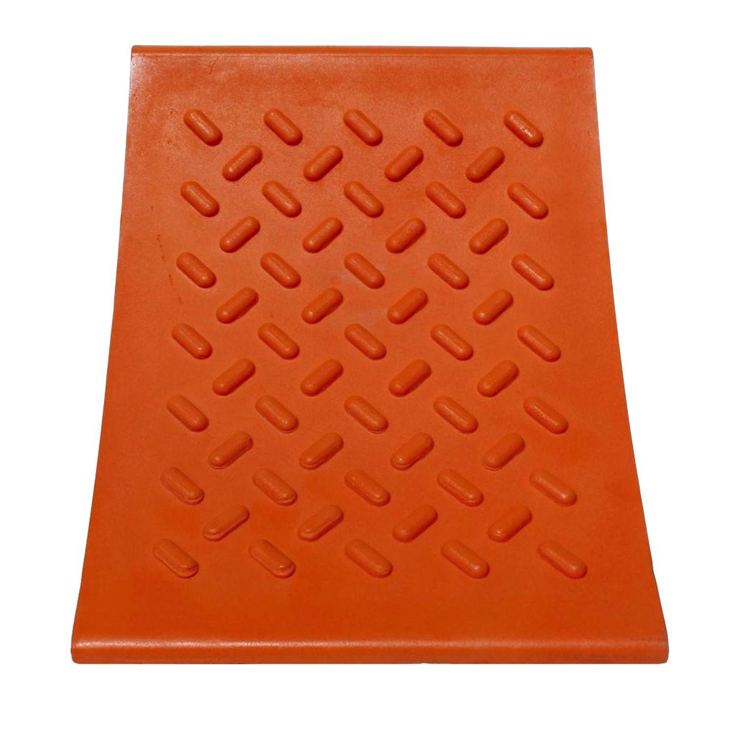 Cuña pu para ruedas 20 a 30 ton.-2