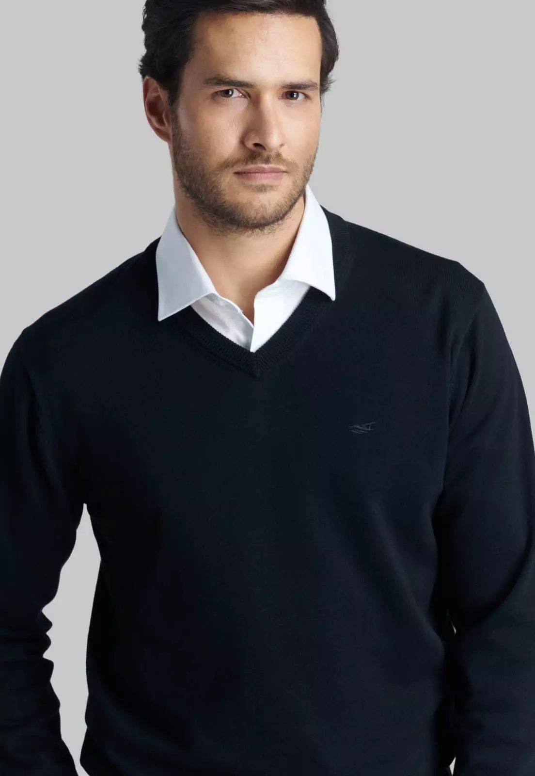 Sweater V Neck Solido Black-2