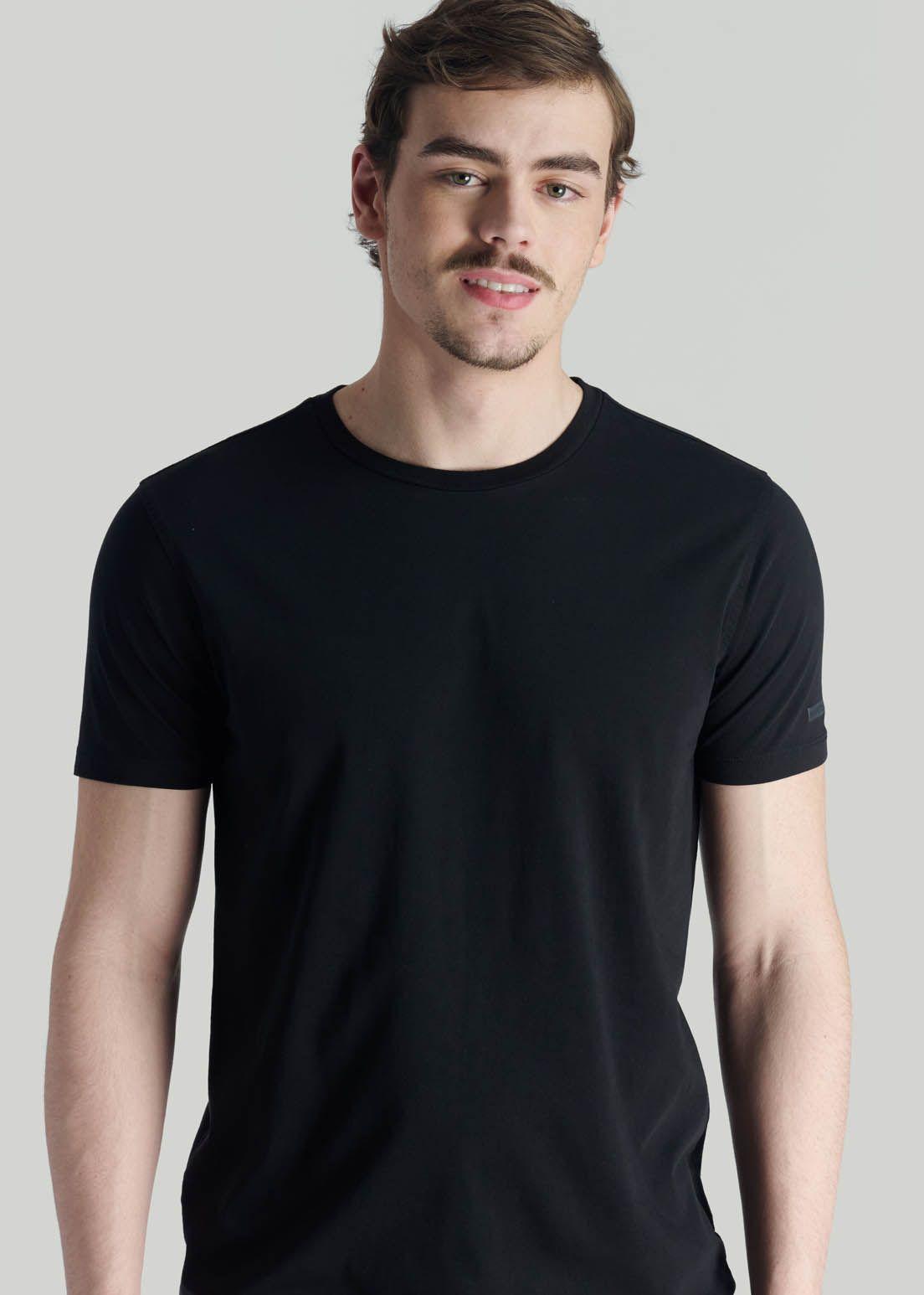 Polera Casual Tres Cruces Black-2